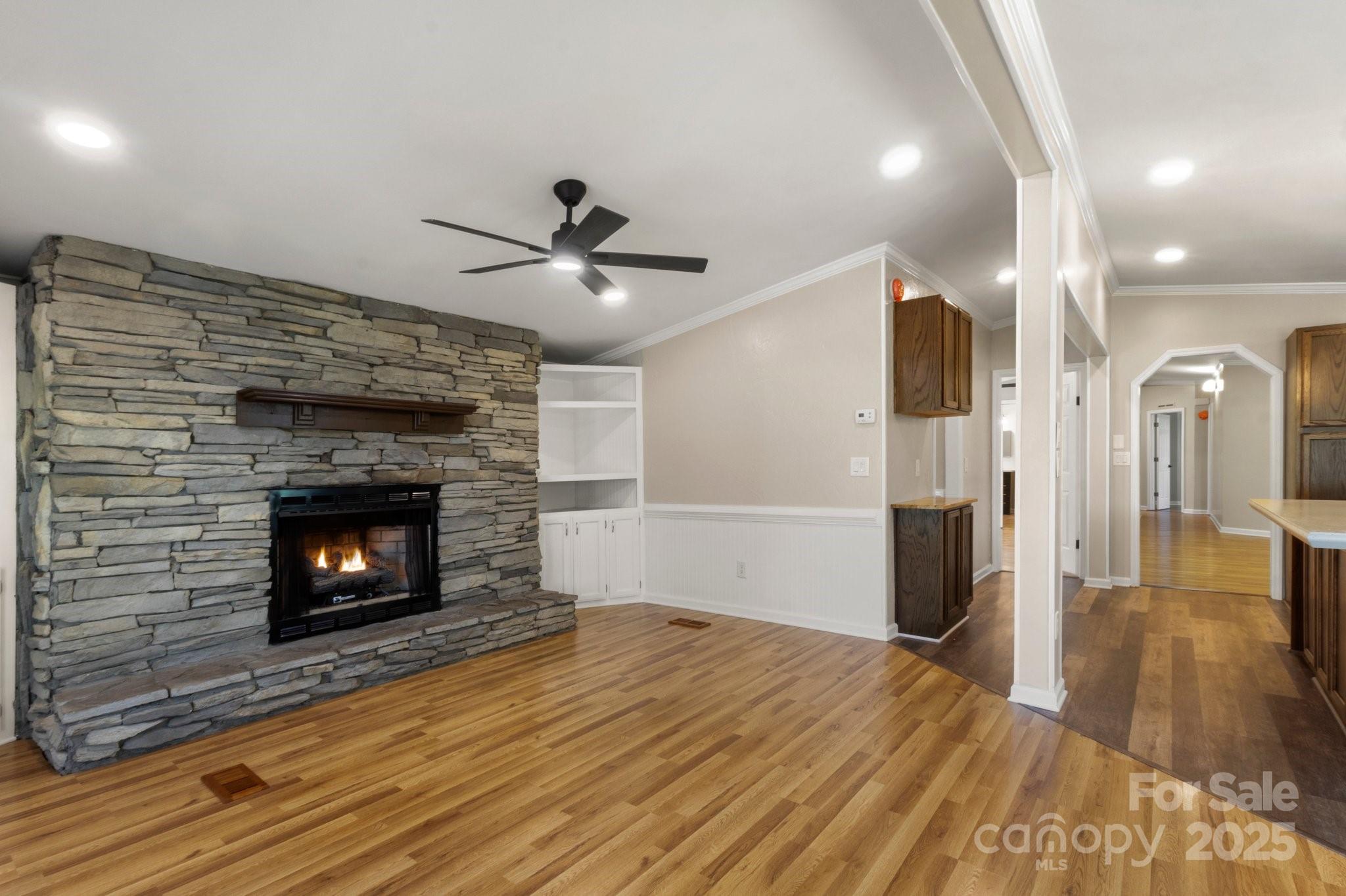 2942 Denwood Drive Property Photo 11