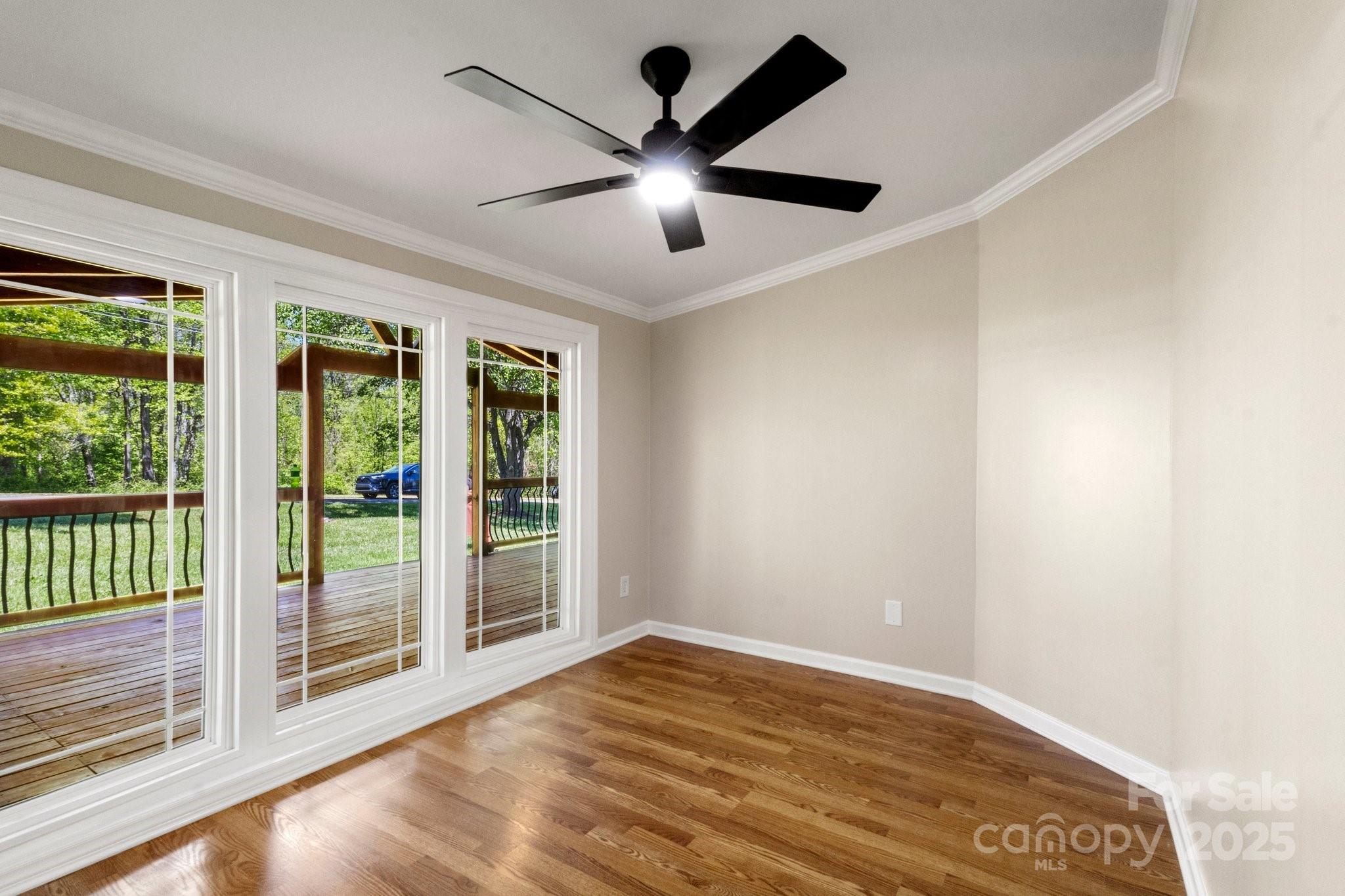 2942 Denwood Drive Property Photo 20