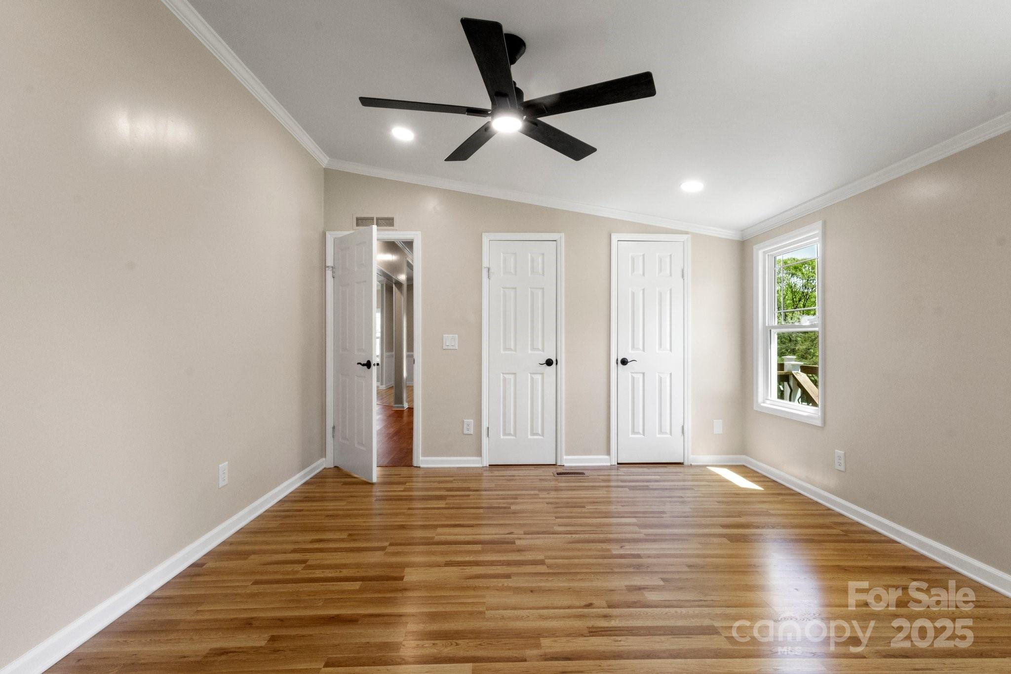 2942 Denwood Drive Property Photo 29
