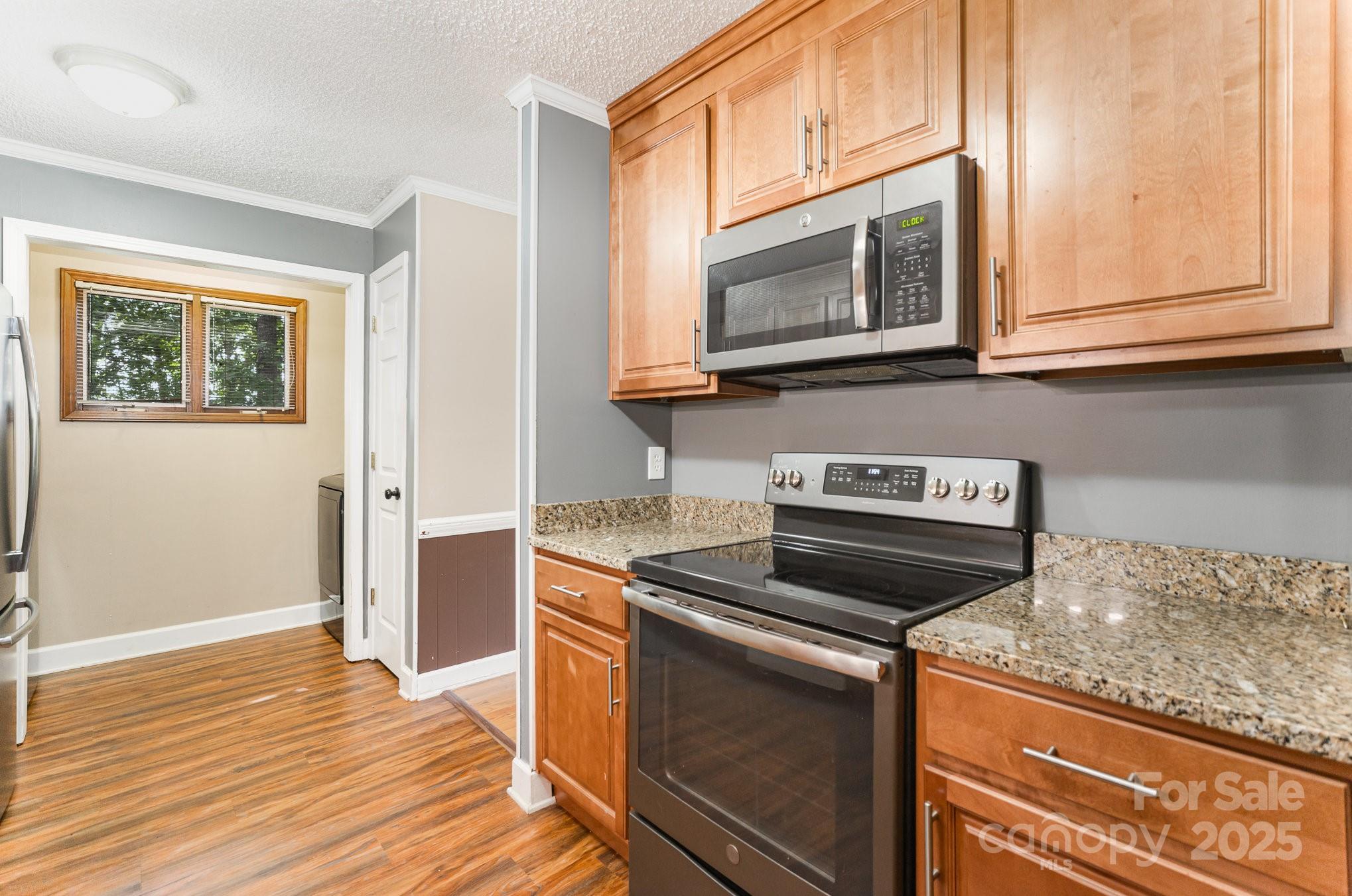 110 Hidden Valley Street Property Photo 5