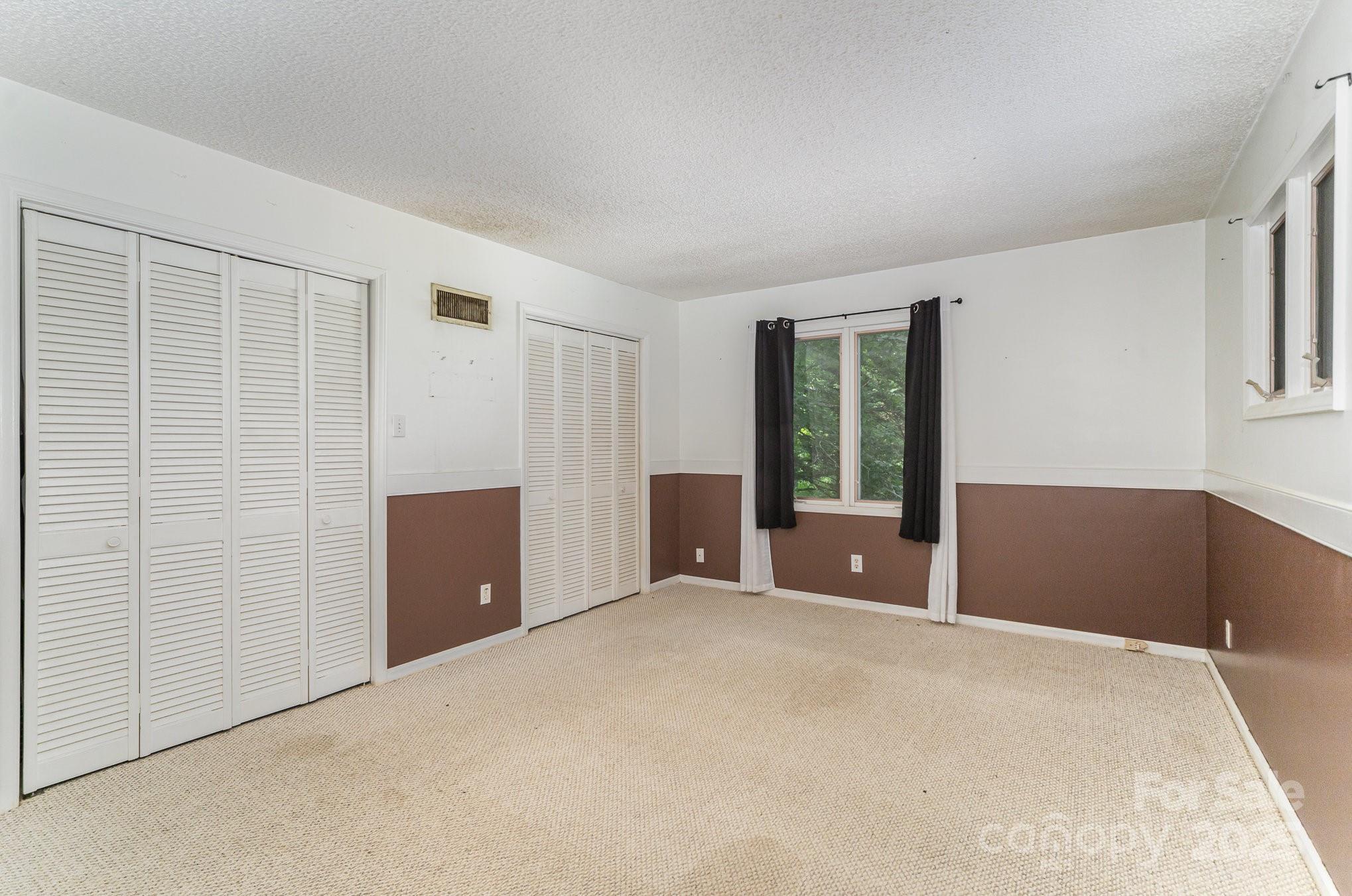 110 Hidden Valley Street Property Photo 13