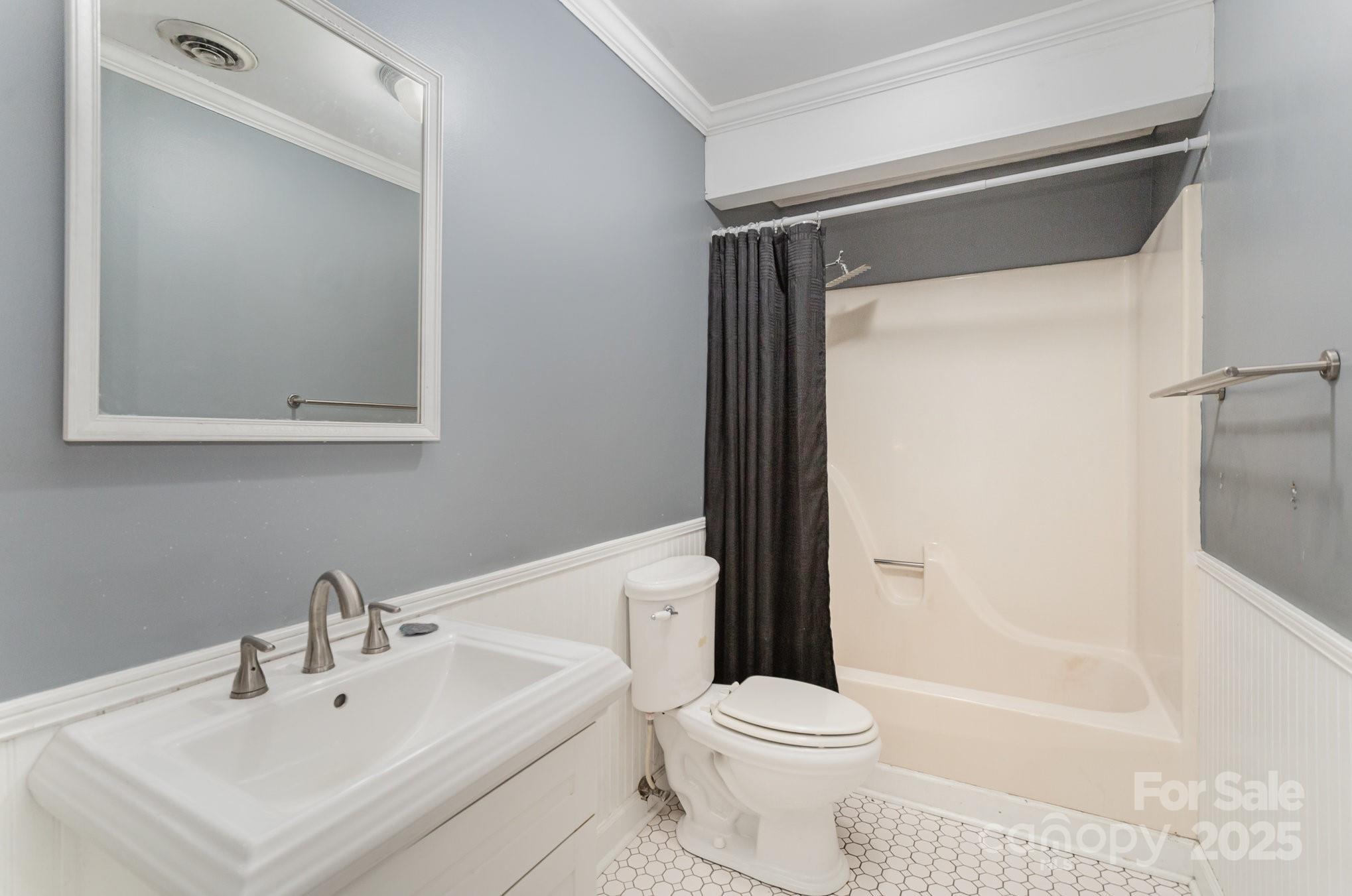 110 Hidden Valley Street Property Photo 13