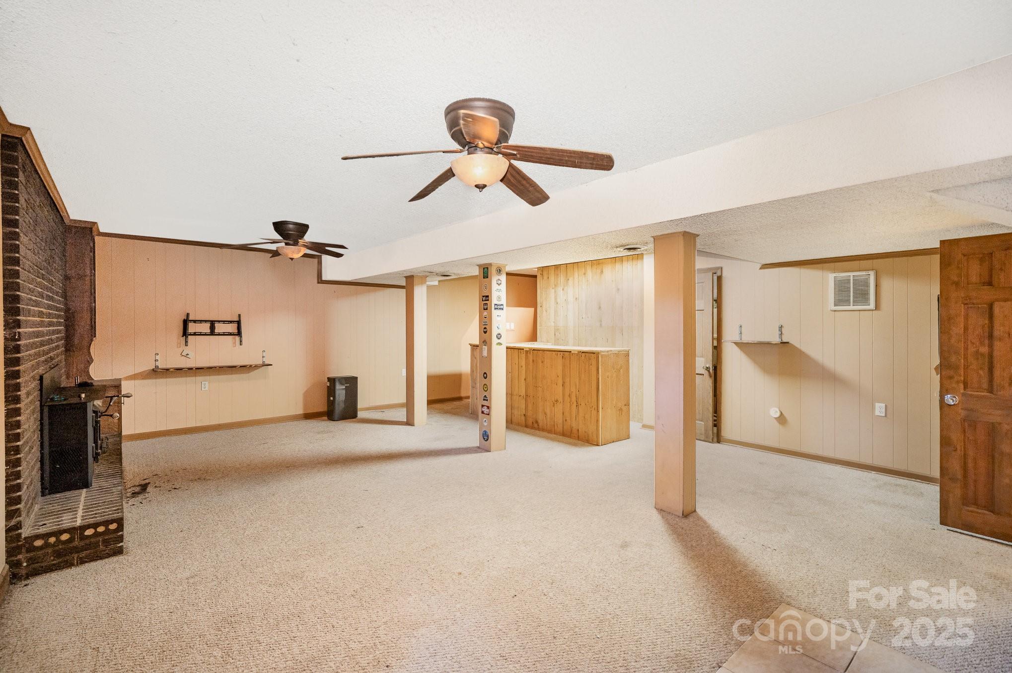 110 Hidden Valley Street Property Photo 15