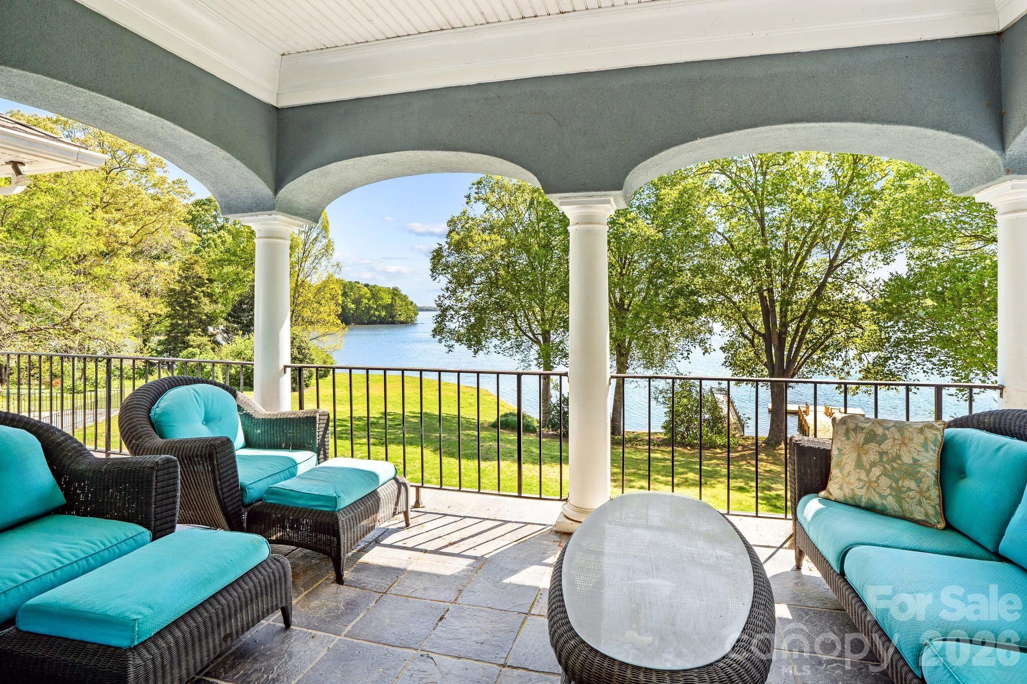 680 Fox Hollow Lane Property Photo 24