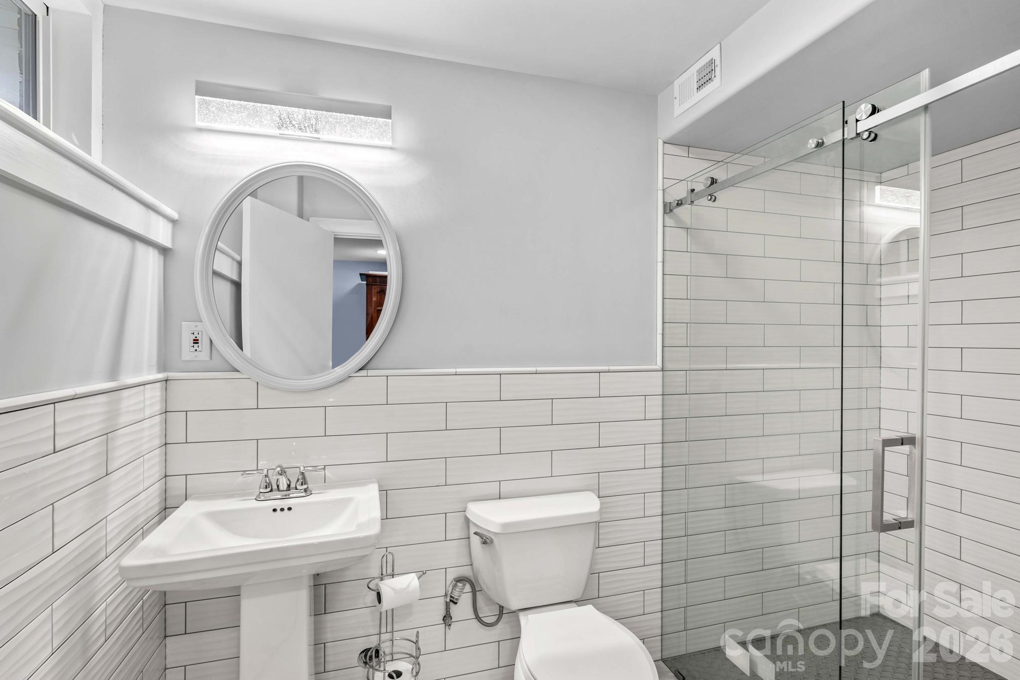 680 Fox Hollow Lane Property Photo 35