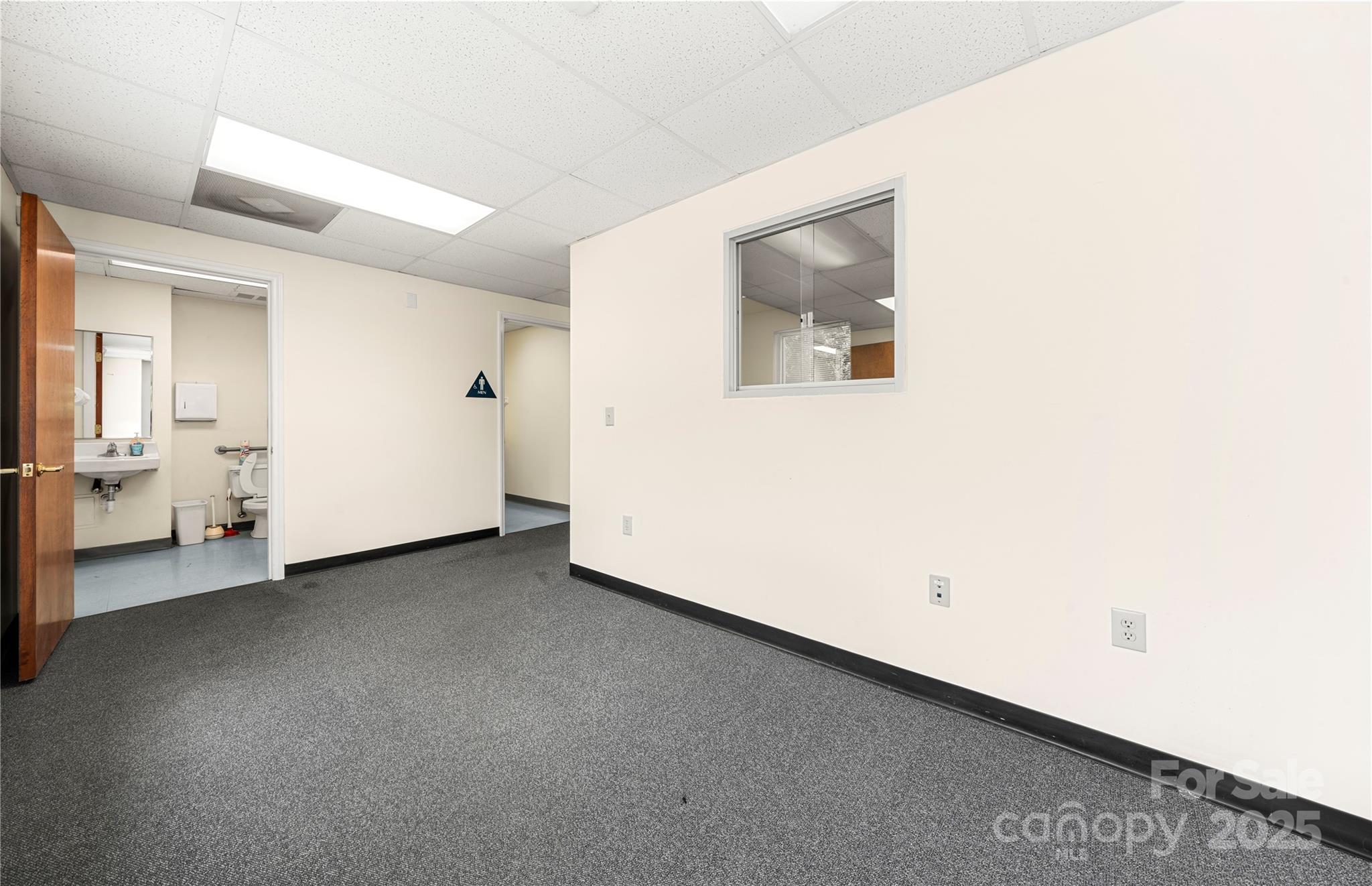 107 Center Lane Property Photo 10