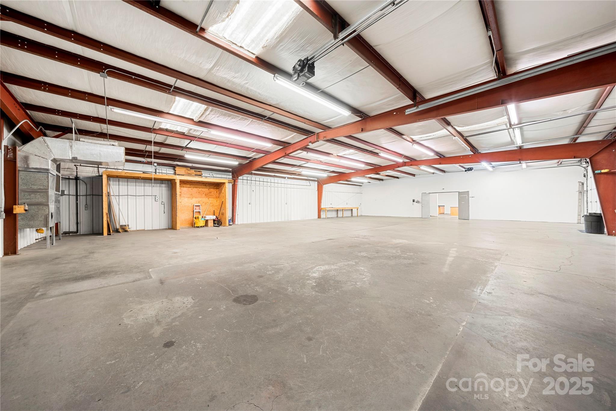 107 Center Lane Property Photo 29