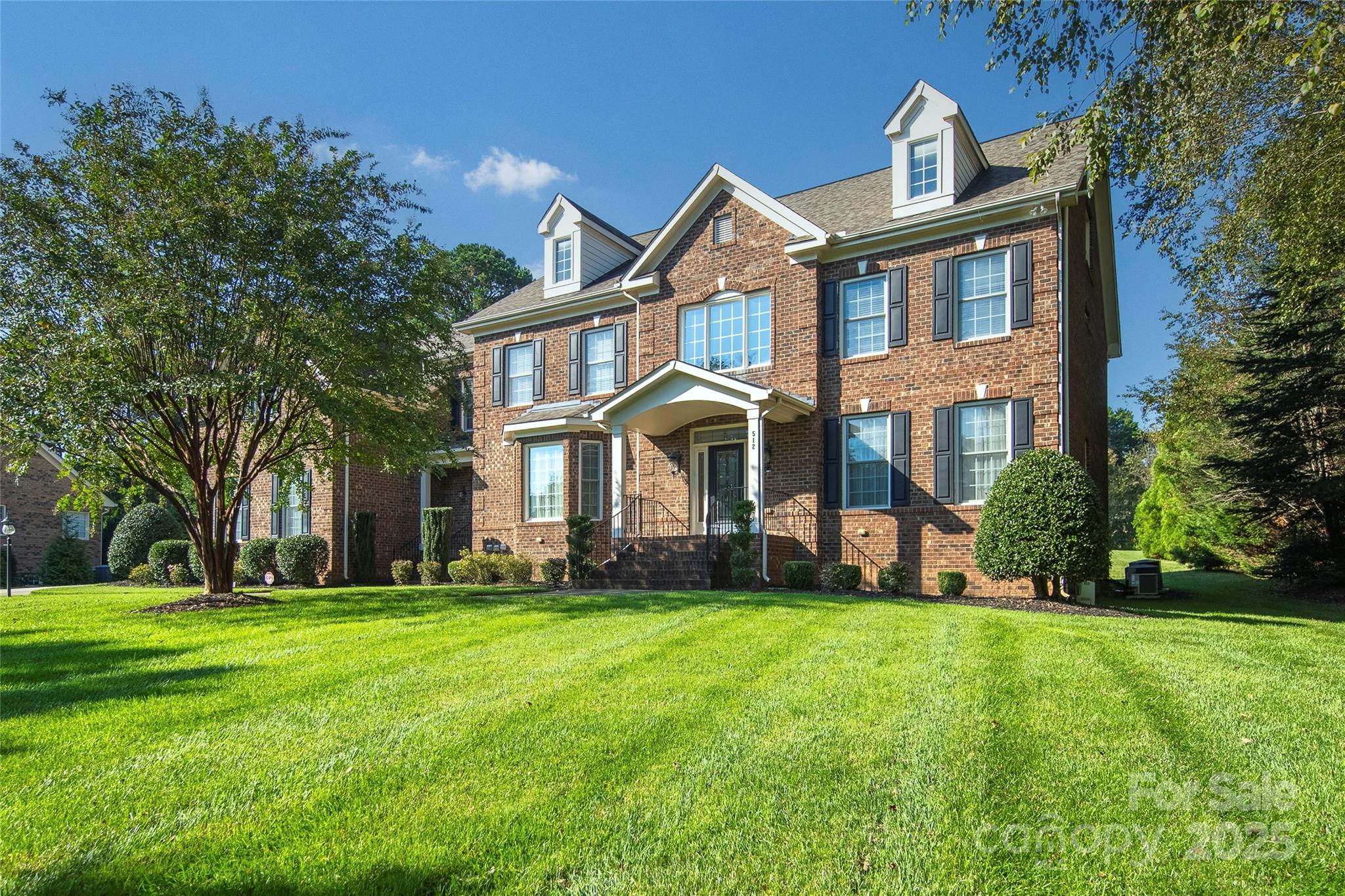512 Appomatox Drive Property Photo 1