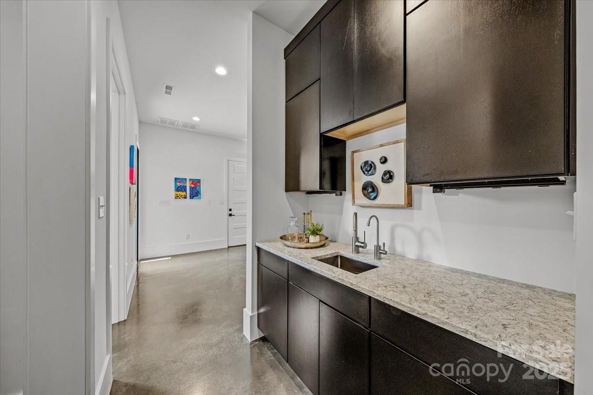 3304 Mar Vista Circle Property Photo 16