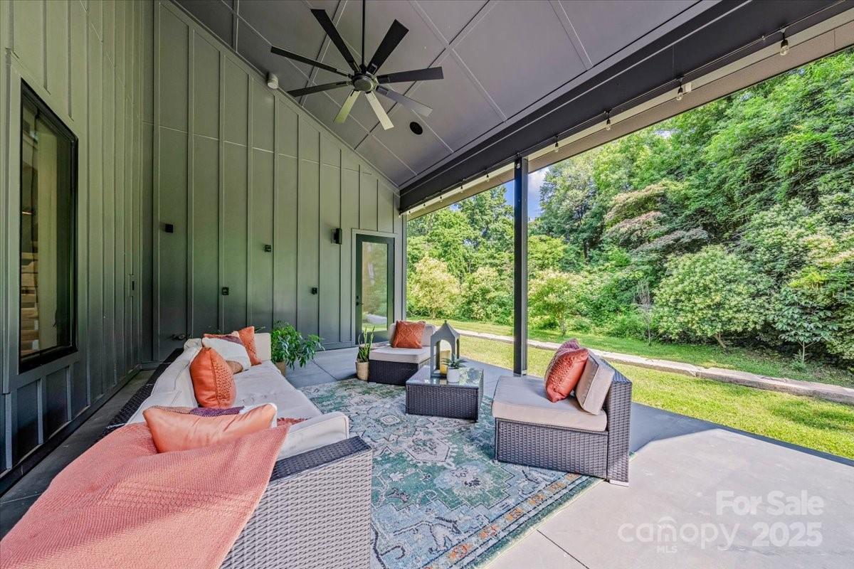 3304 Mar Vista Circle Property Photo 39