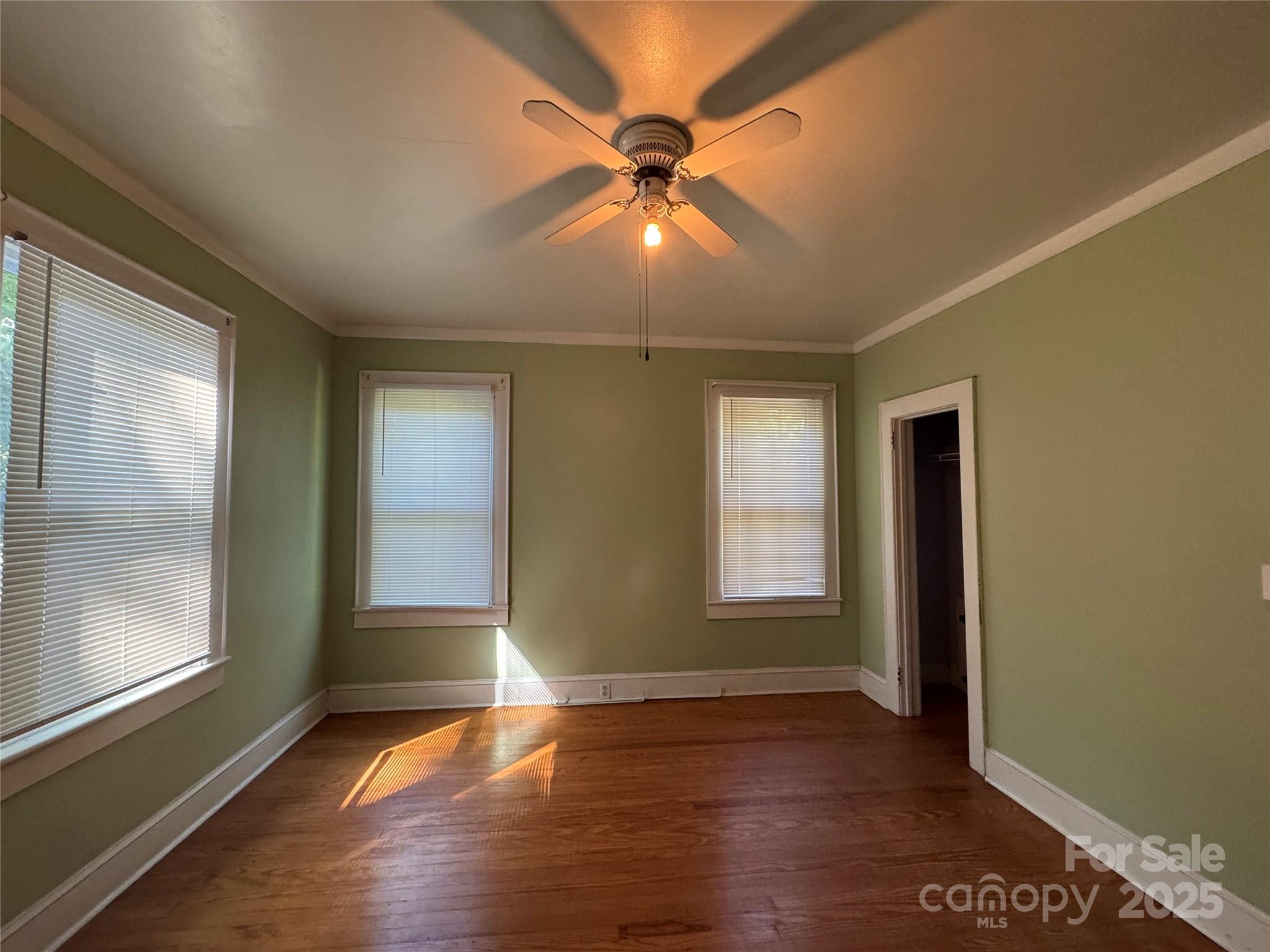 514 Saluda Road Property Photo 2
