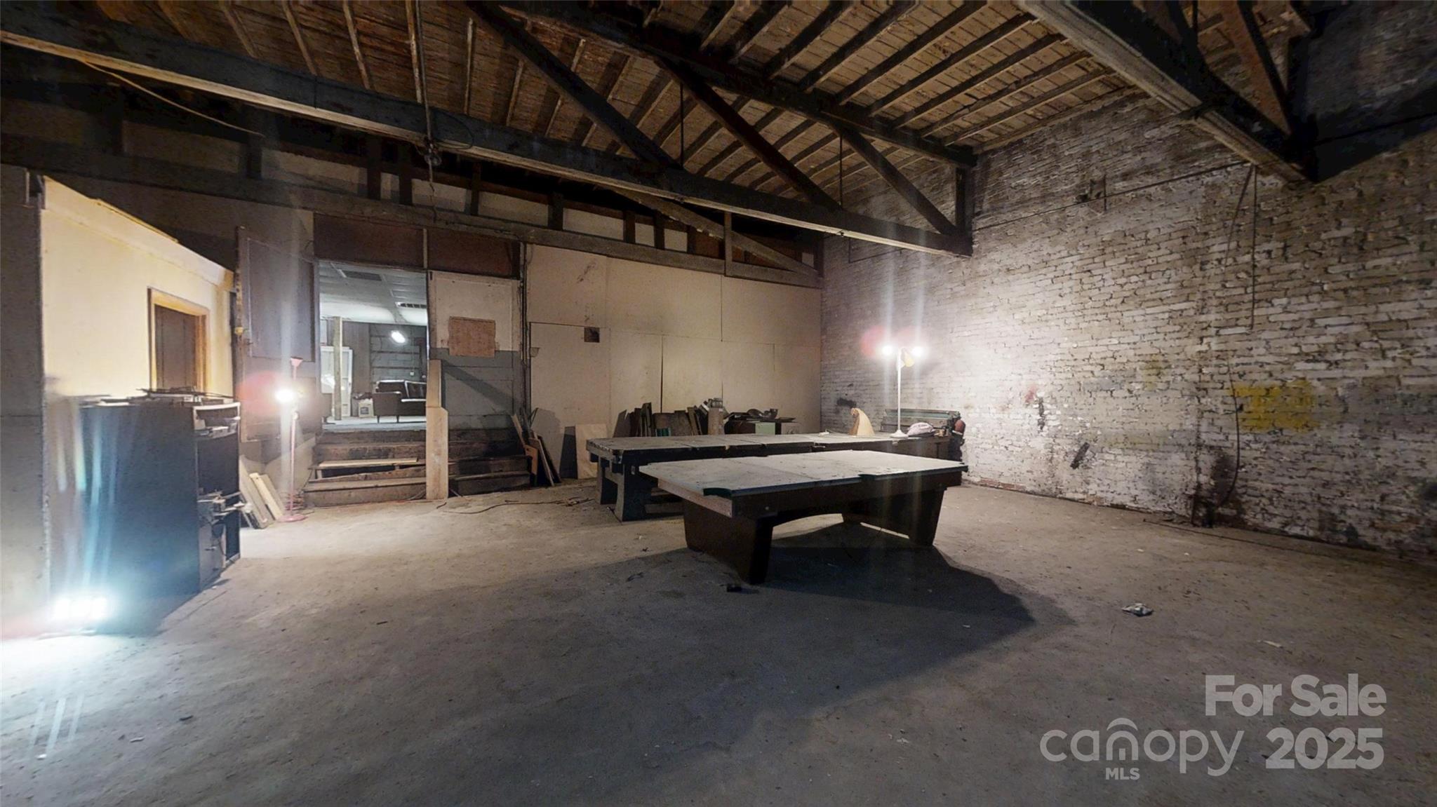127 W Water Street Property Photo 7