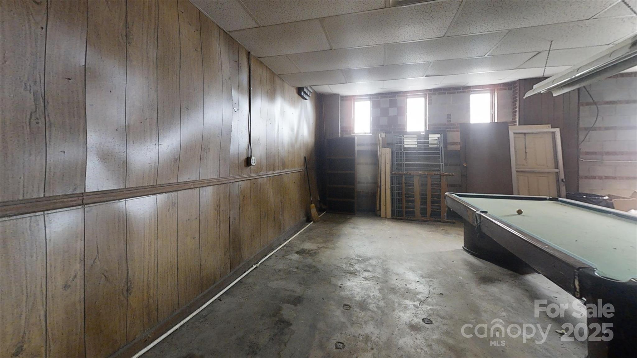 127 W Water Street Property Photo 13