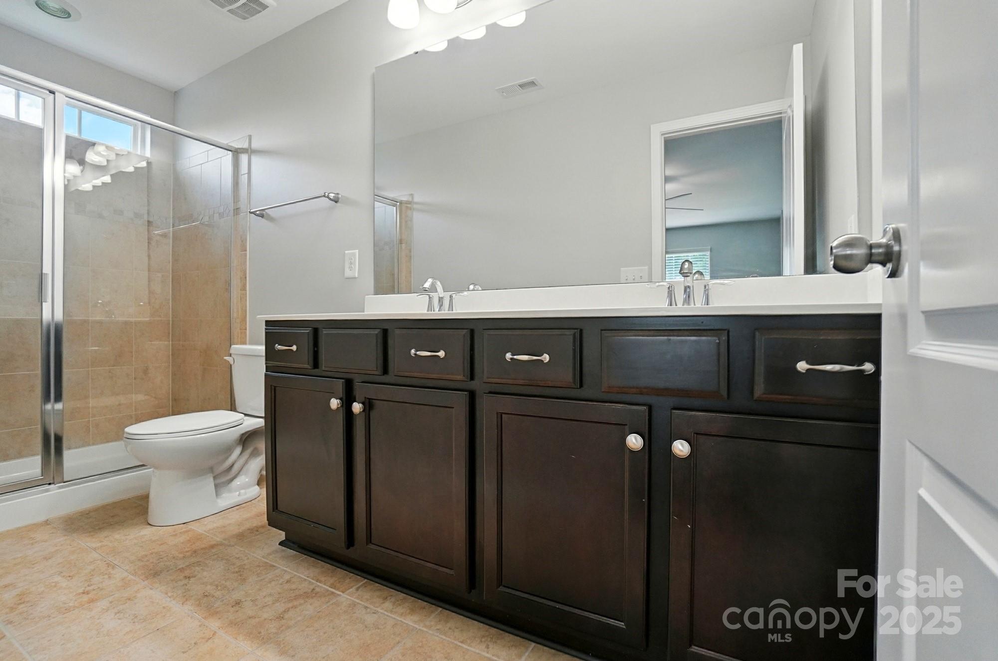 8115 Kelburn Lane Property Photo 22