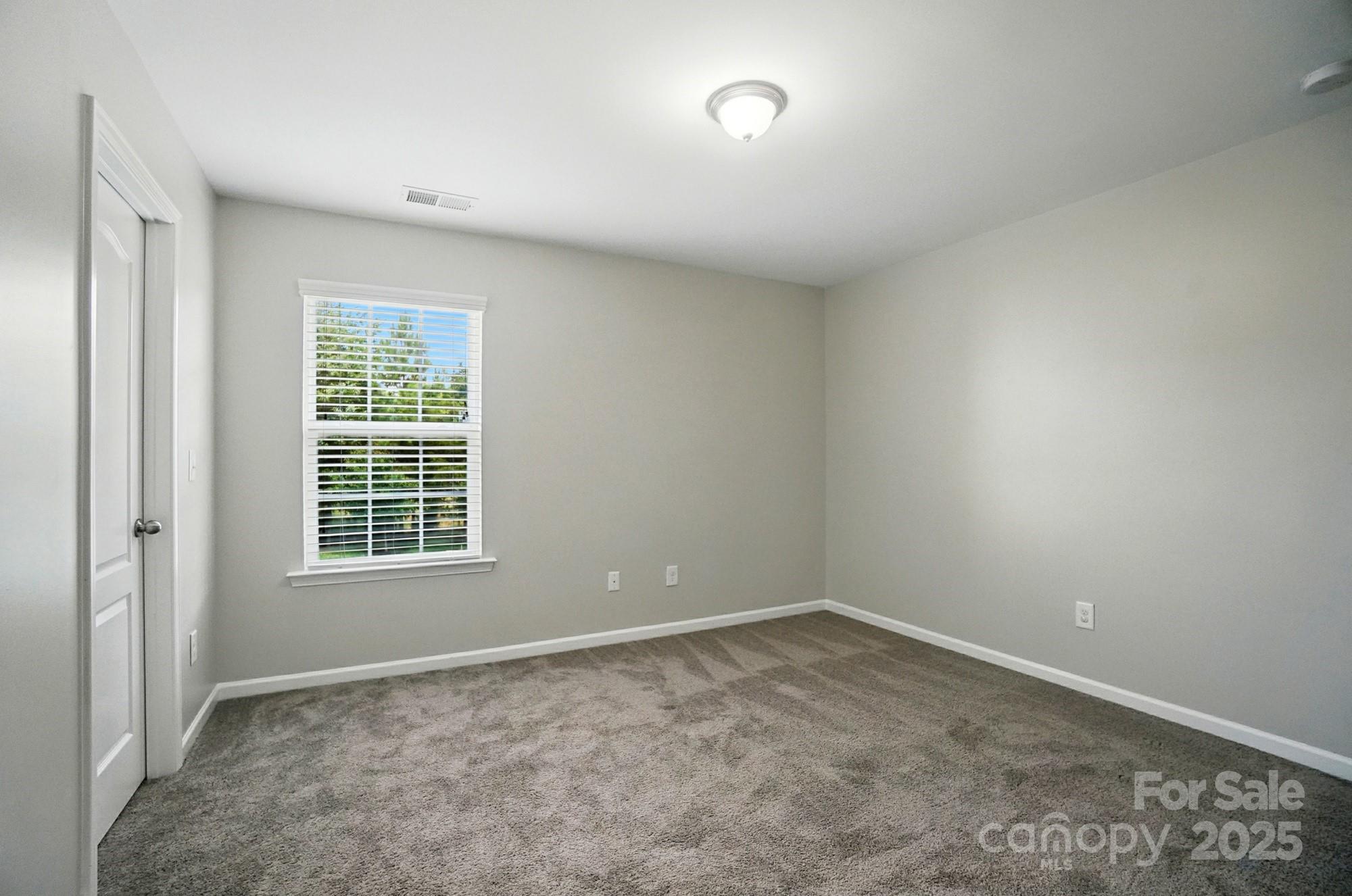 8115 Kelburn Lane Property Photo 27