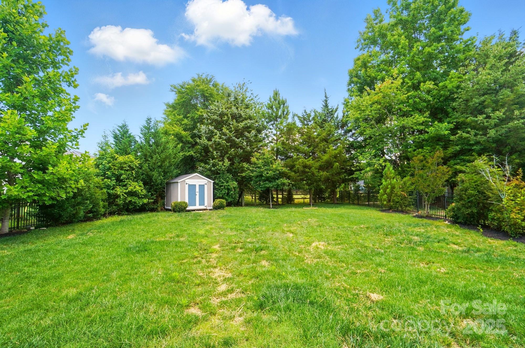 8115 Kelburn Lane Property Photo 38