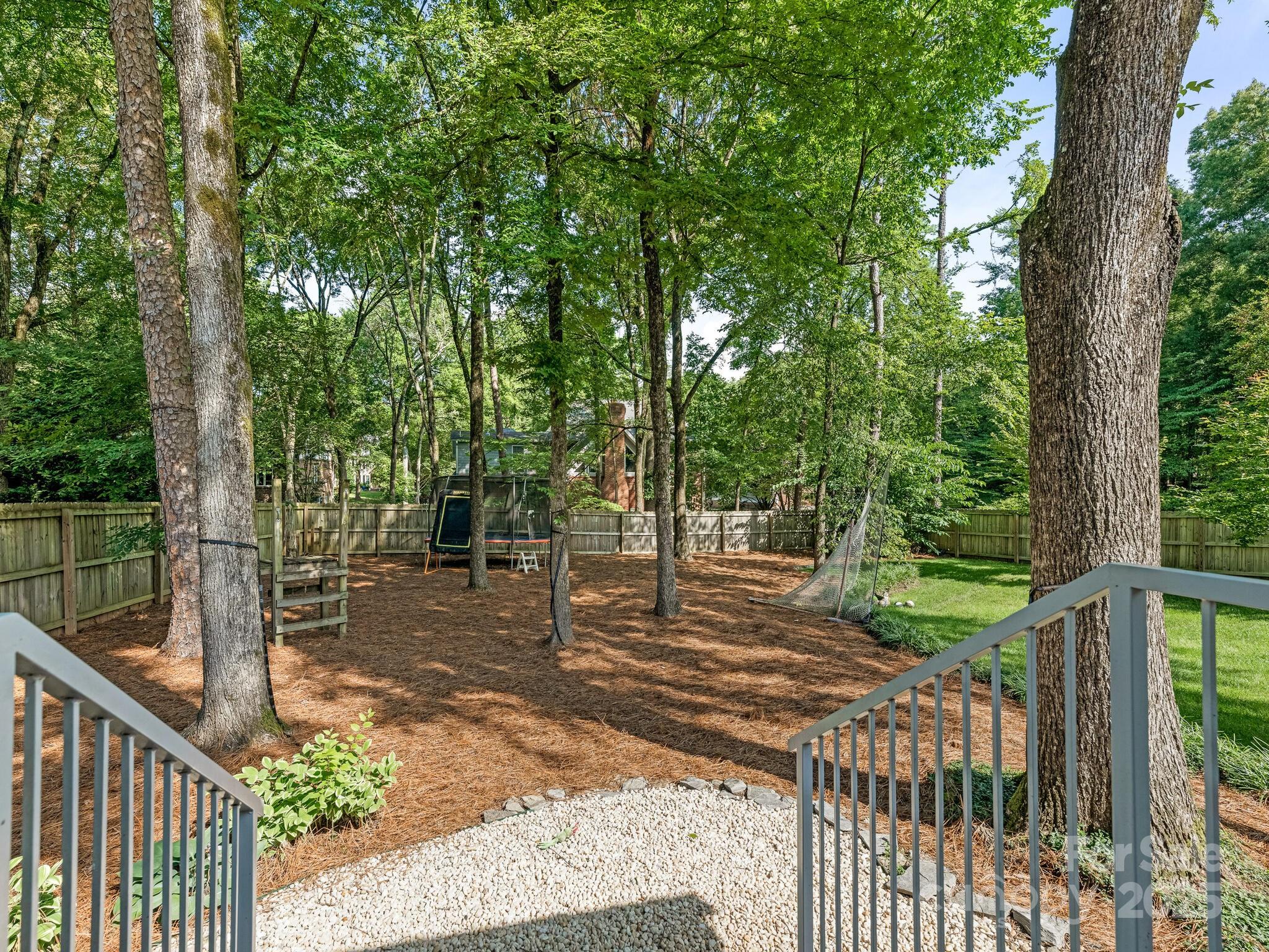 9622 Penshurst Trace Property Photo 32
