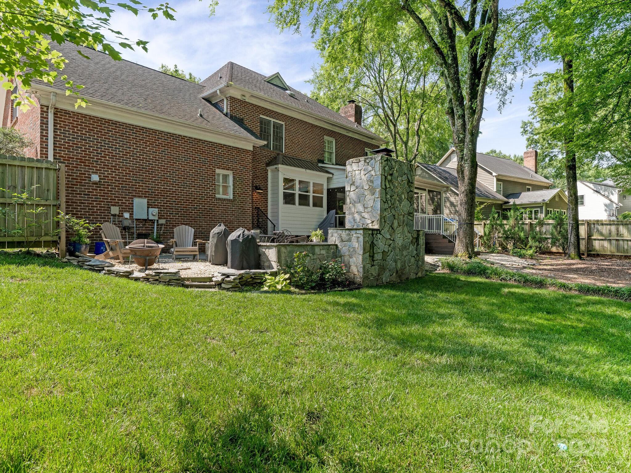 9622 Penshurst Trace Property Photo 36