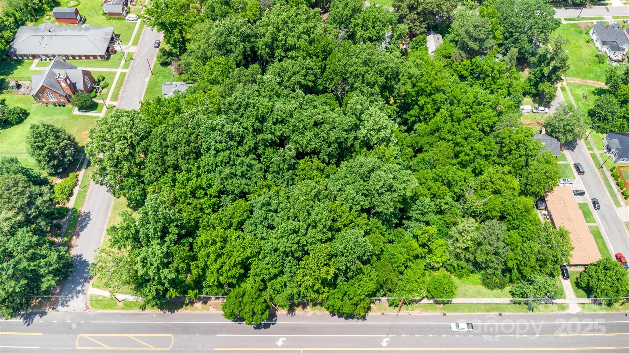 None N Salisbury Avenue Property Photo 3