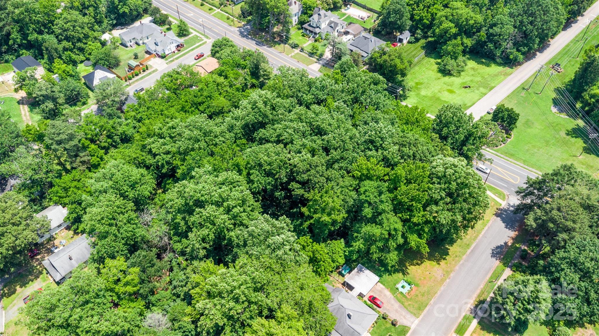 None N Salisbury Avenue Property Photo 4