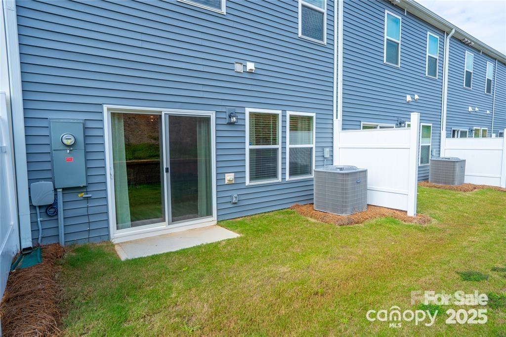 508 Tayberry Lane Property Photo 9