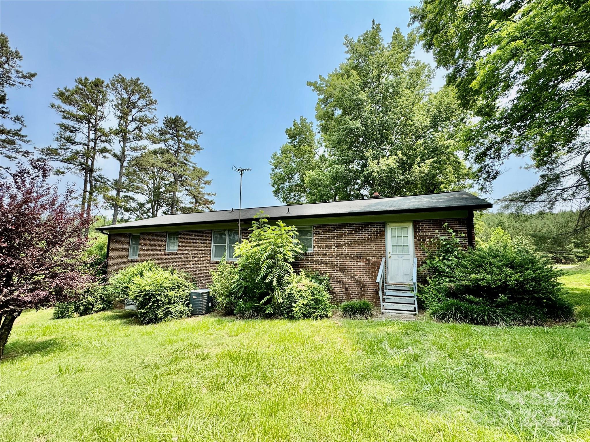 262 Gene Walker Road Property Photo 9