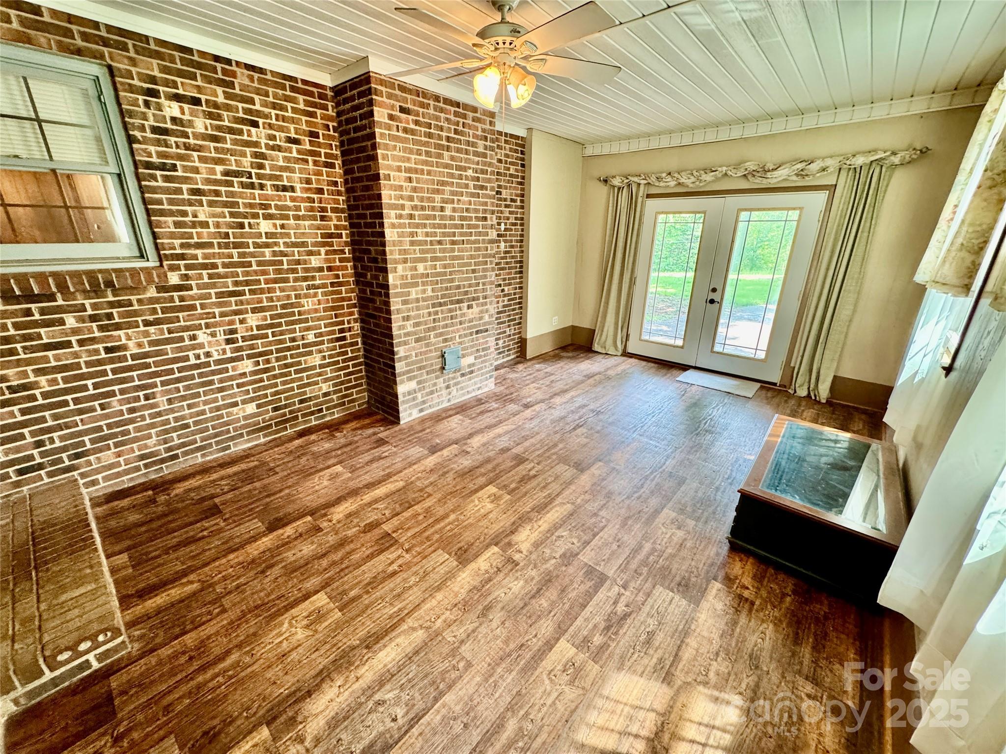 262 Gene Walker Road Property Photo 28