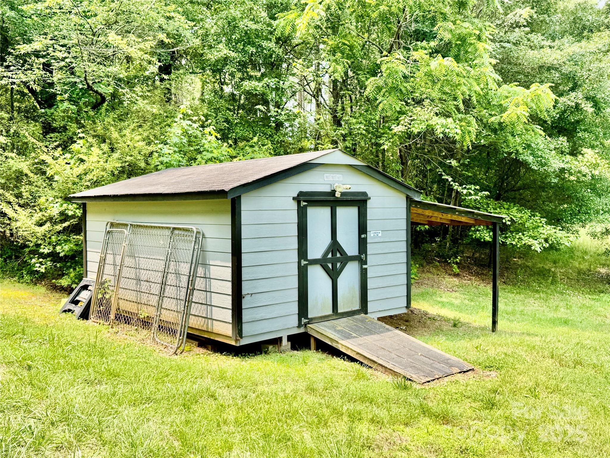 262 Gene Walker Road Property Photo 32