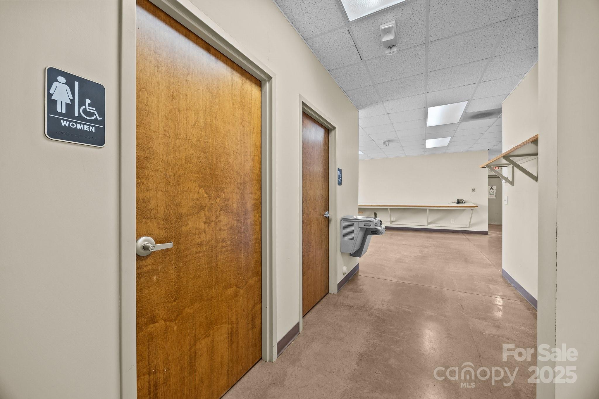 1432 N Lee Street Property Photo 14