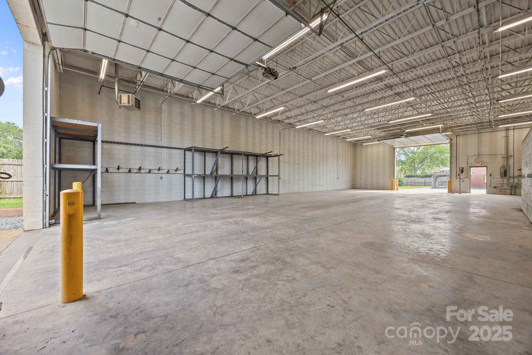 1432 N Lee Street Property Photo 35