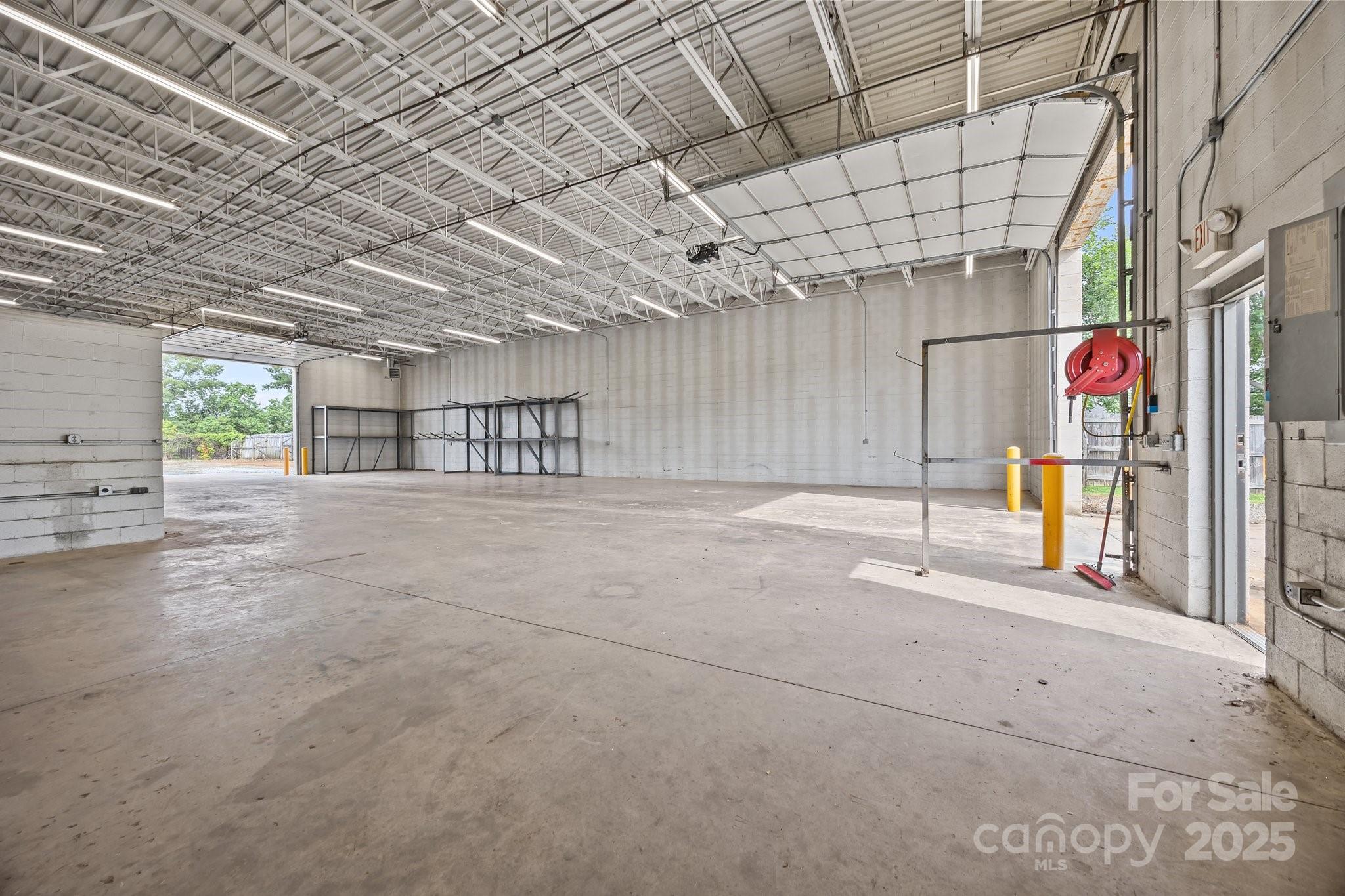 1432 N Lee Street Property Photo 37