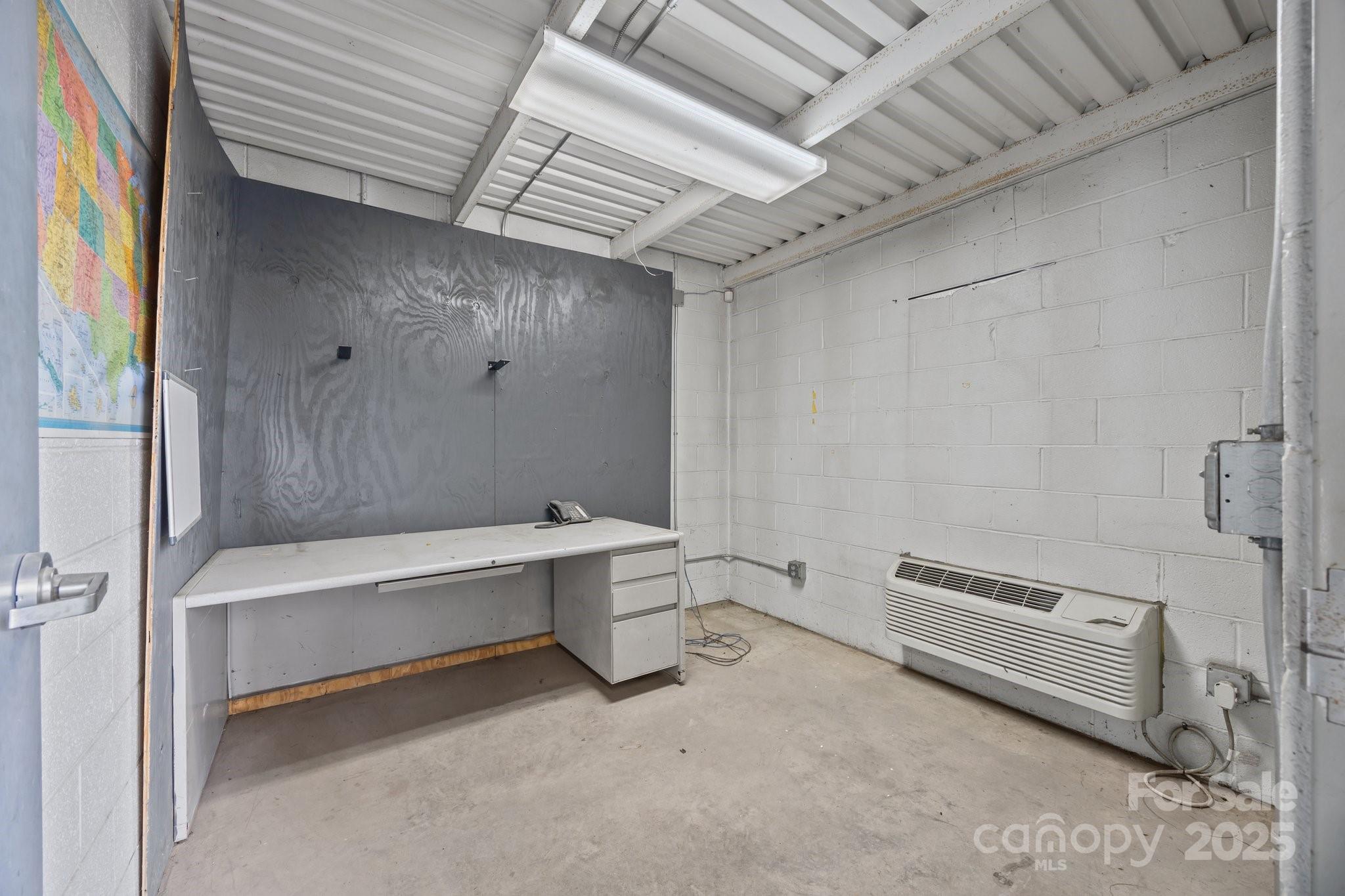 1432 N Lee Street Property Photo 40