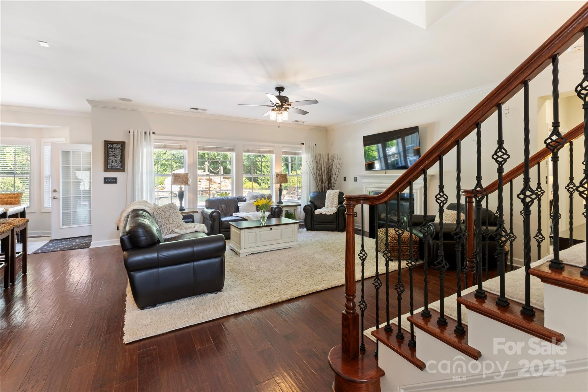 2504 River Oaks Drive Property Photo 12
