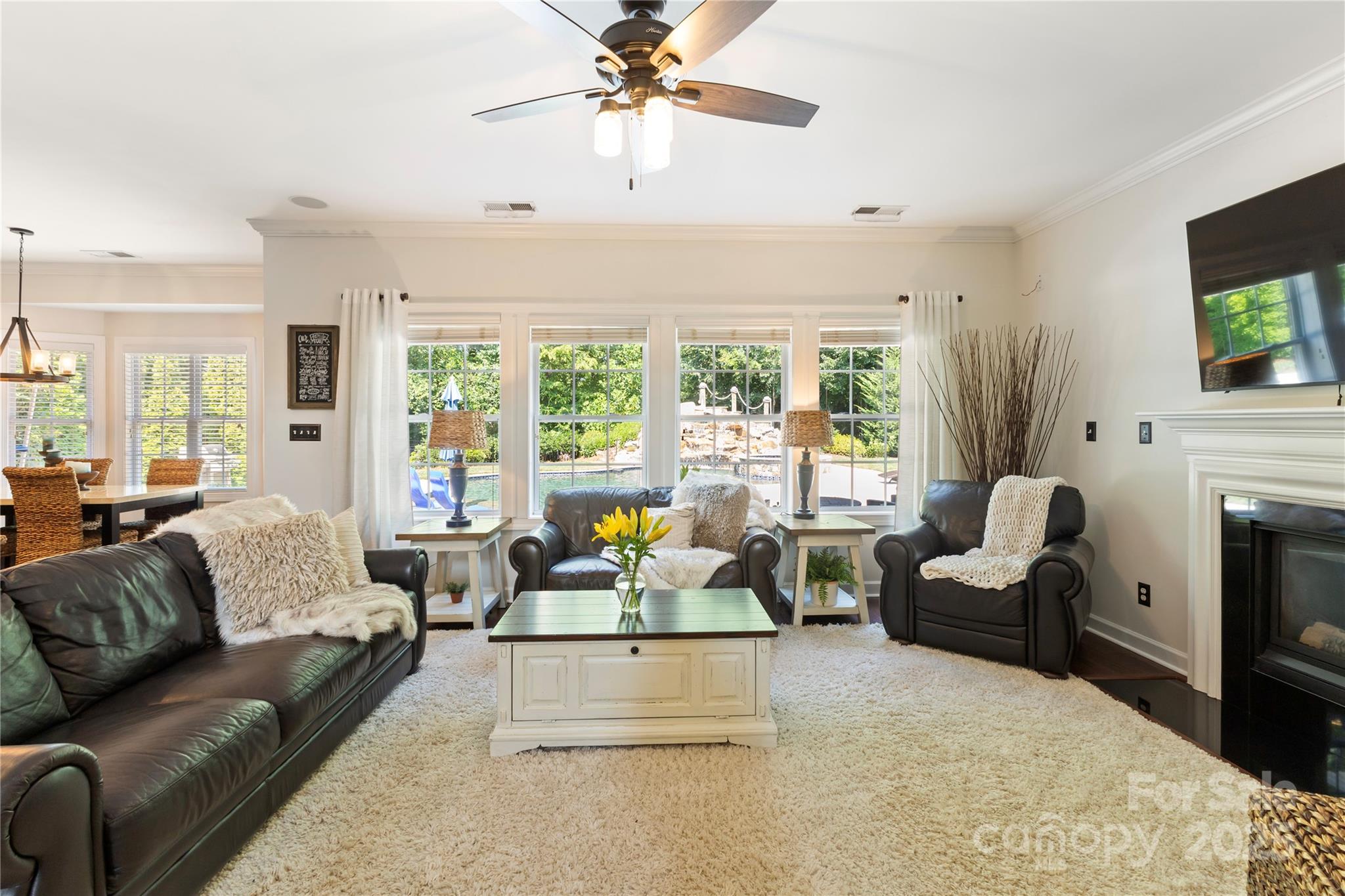 2504 River Oaks Drive Property Photo 13