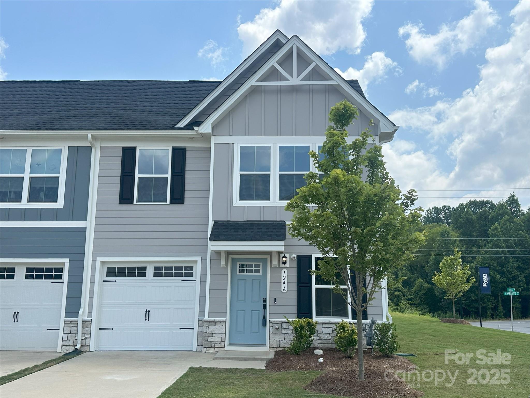 124 Kristin View Lane Townhome A Property Photo 2