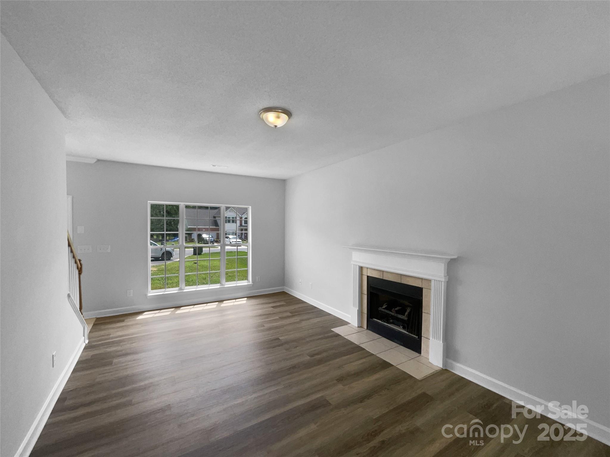 1523 Merrie Meadow Court Property Photo 3