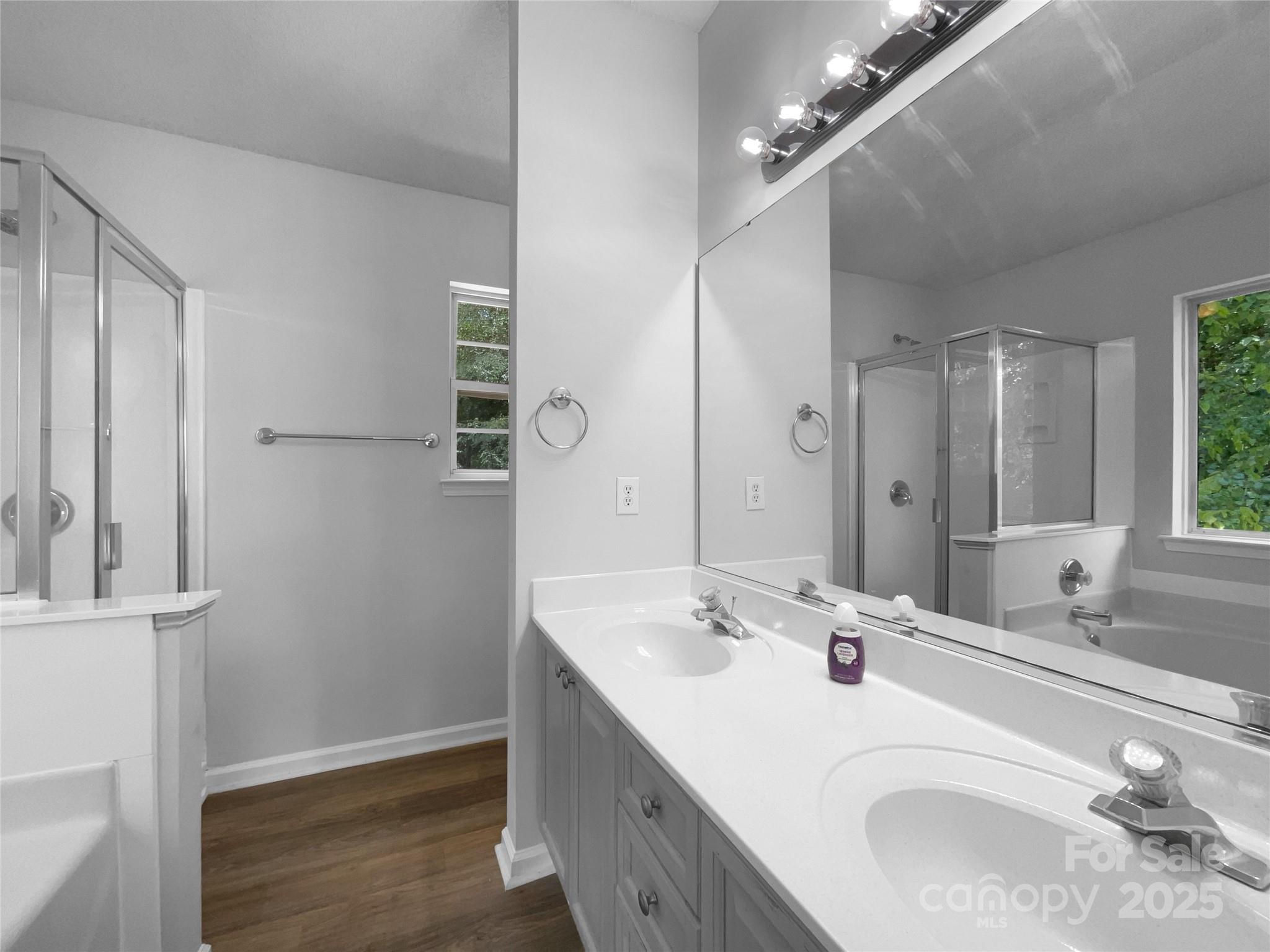 1523 Merrie Meadow Court Property Photo 7