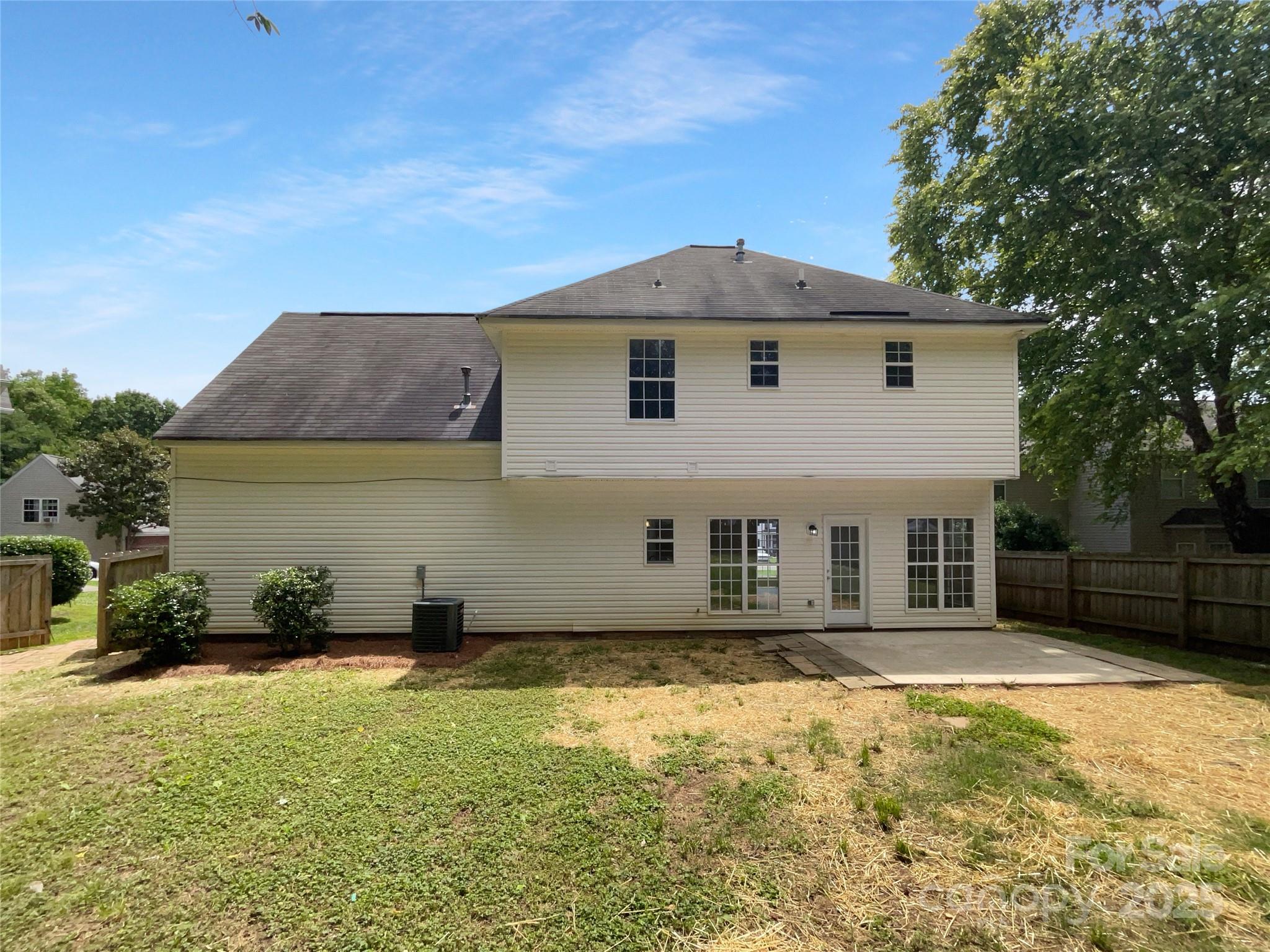 1523 Merrie Meadow Court Property Photo 8