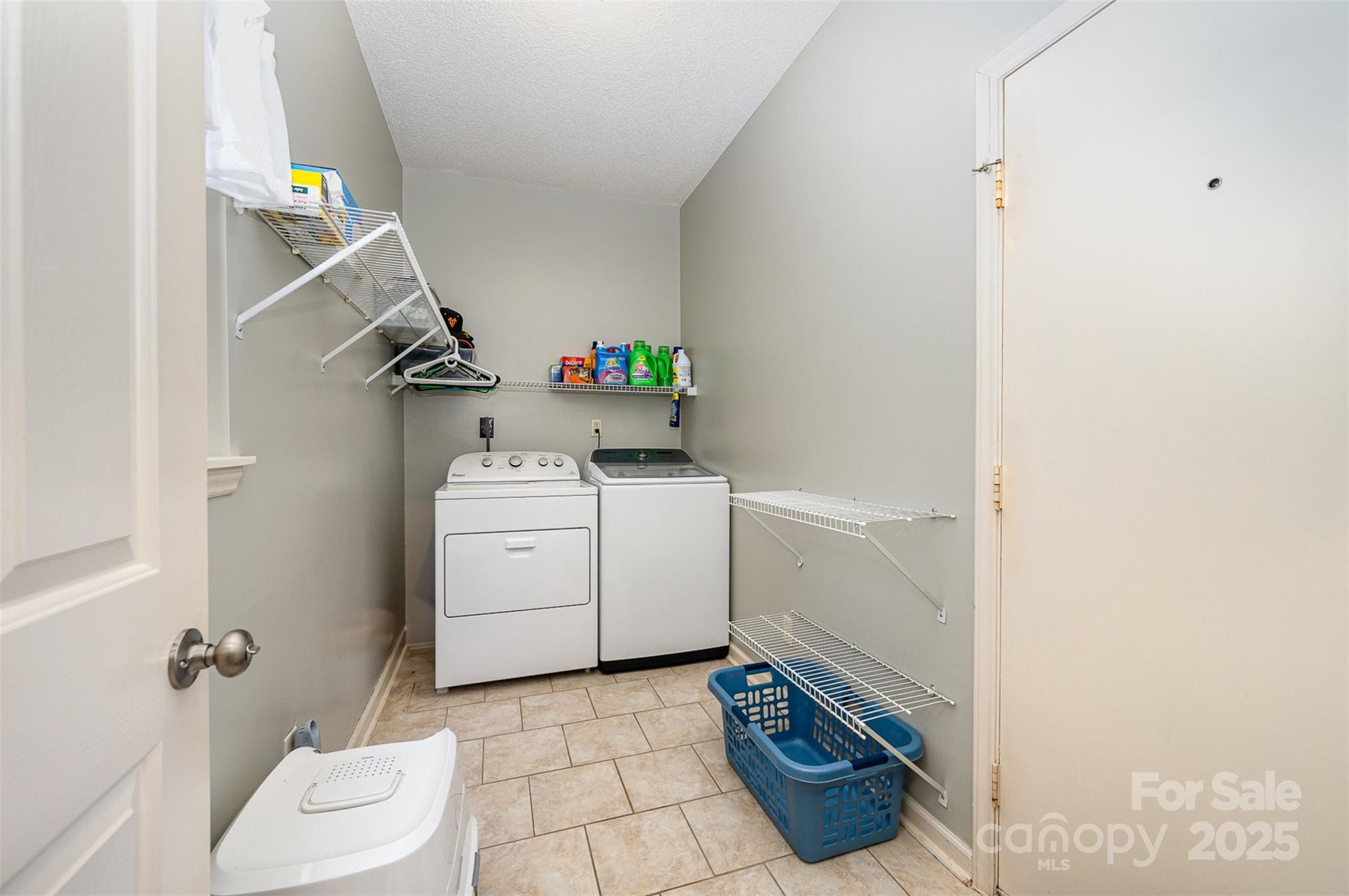 3810 Yorkford Drive Property Photo 14