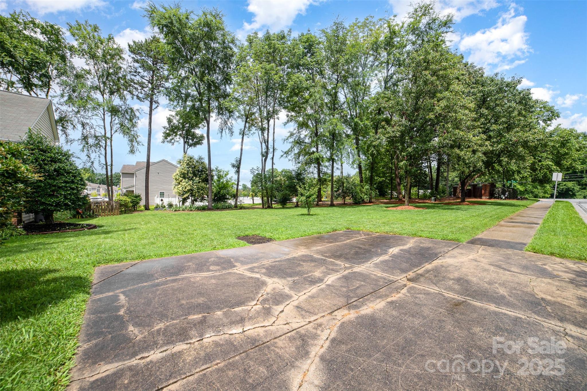 3810 Yorkford Drive Property Photo 38