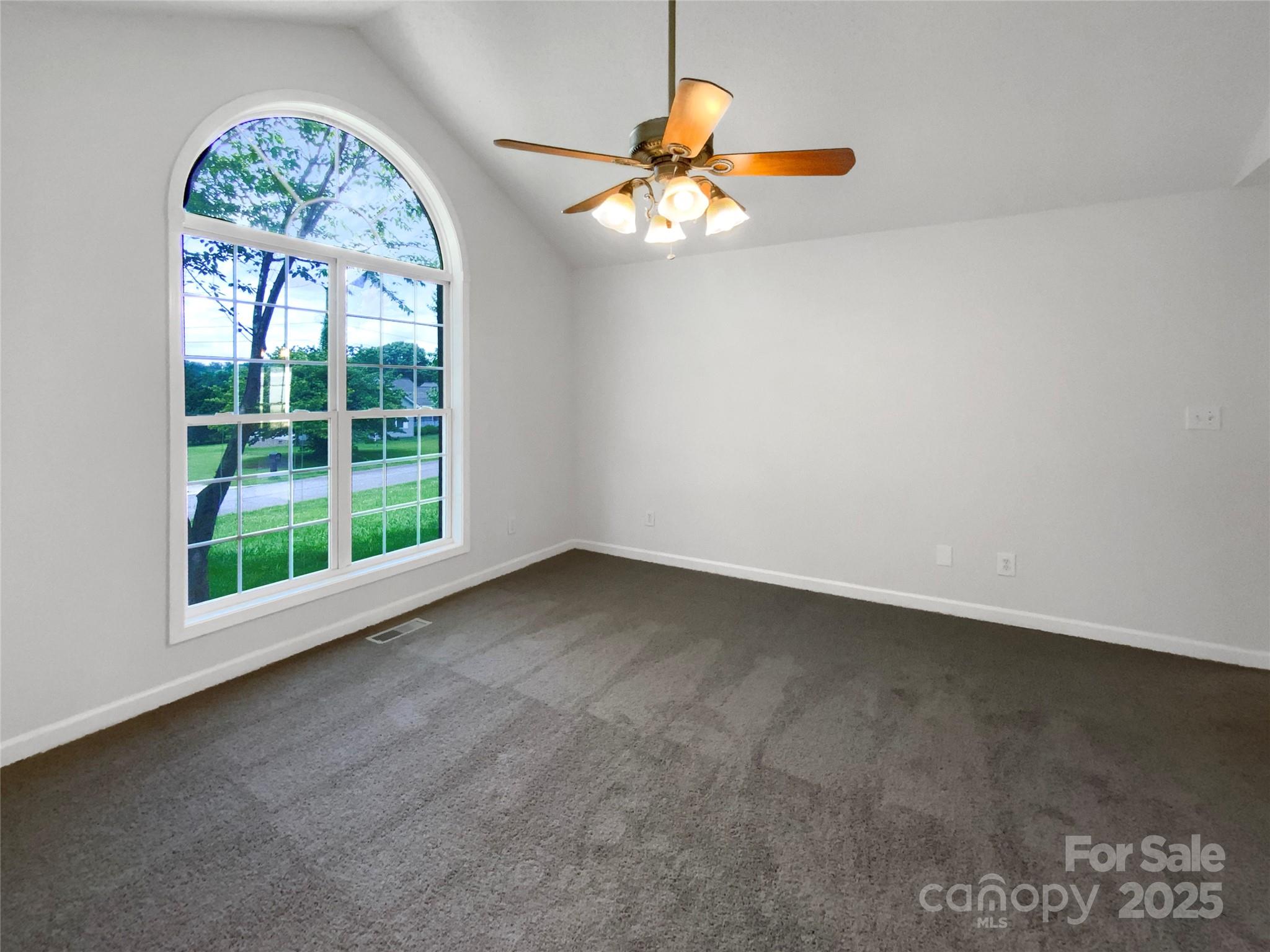 4550 Briarcreek Road Property Photo 5