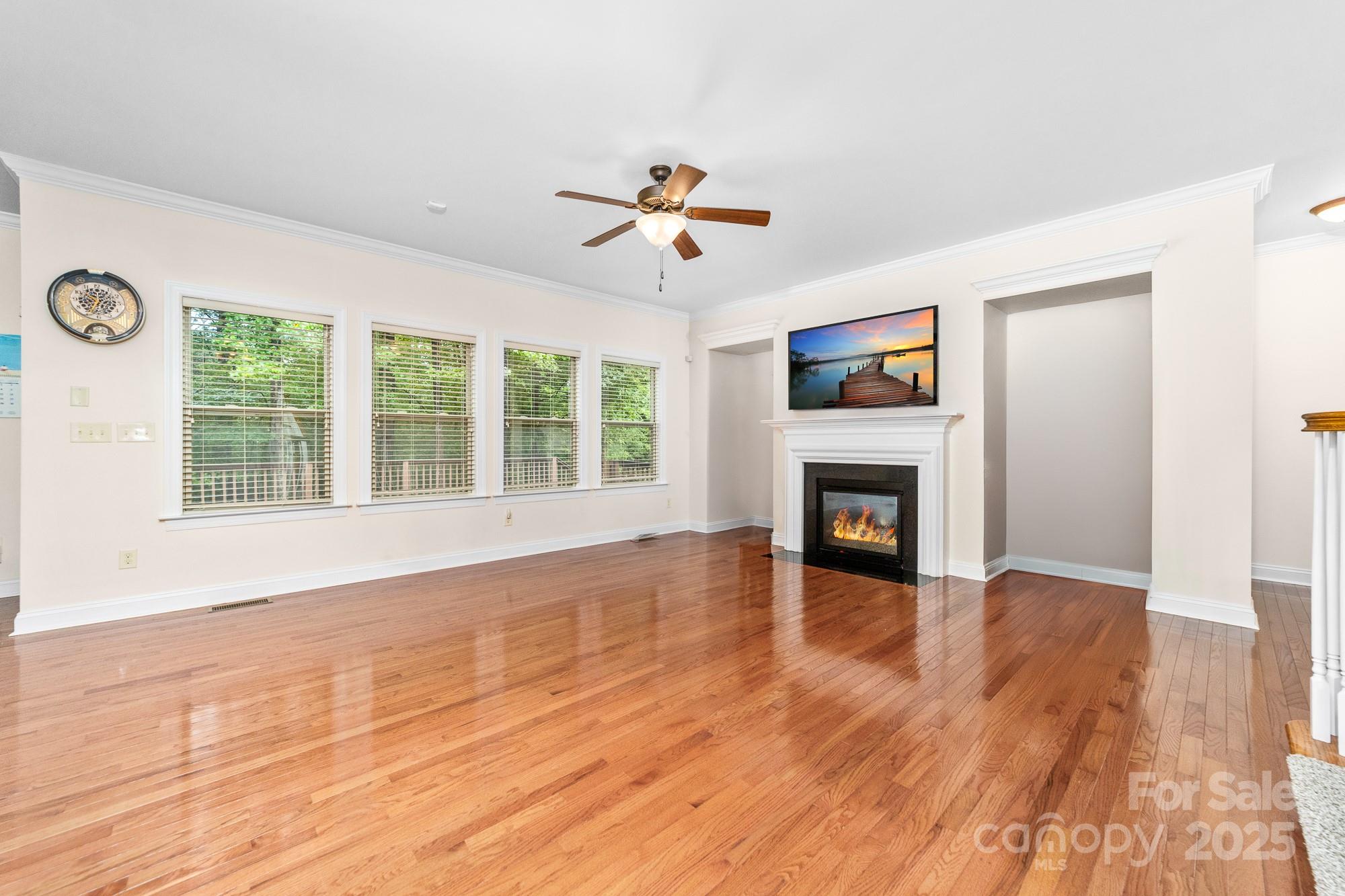 10321 Lemington Drive Property Photo 9