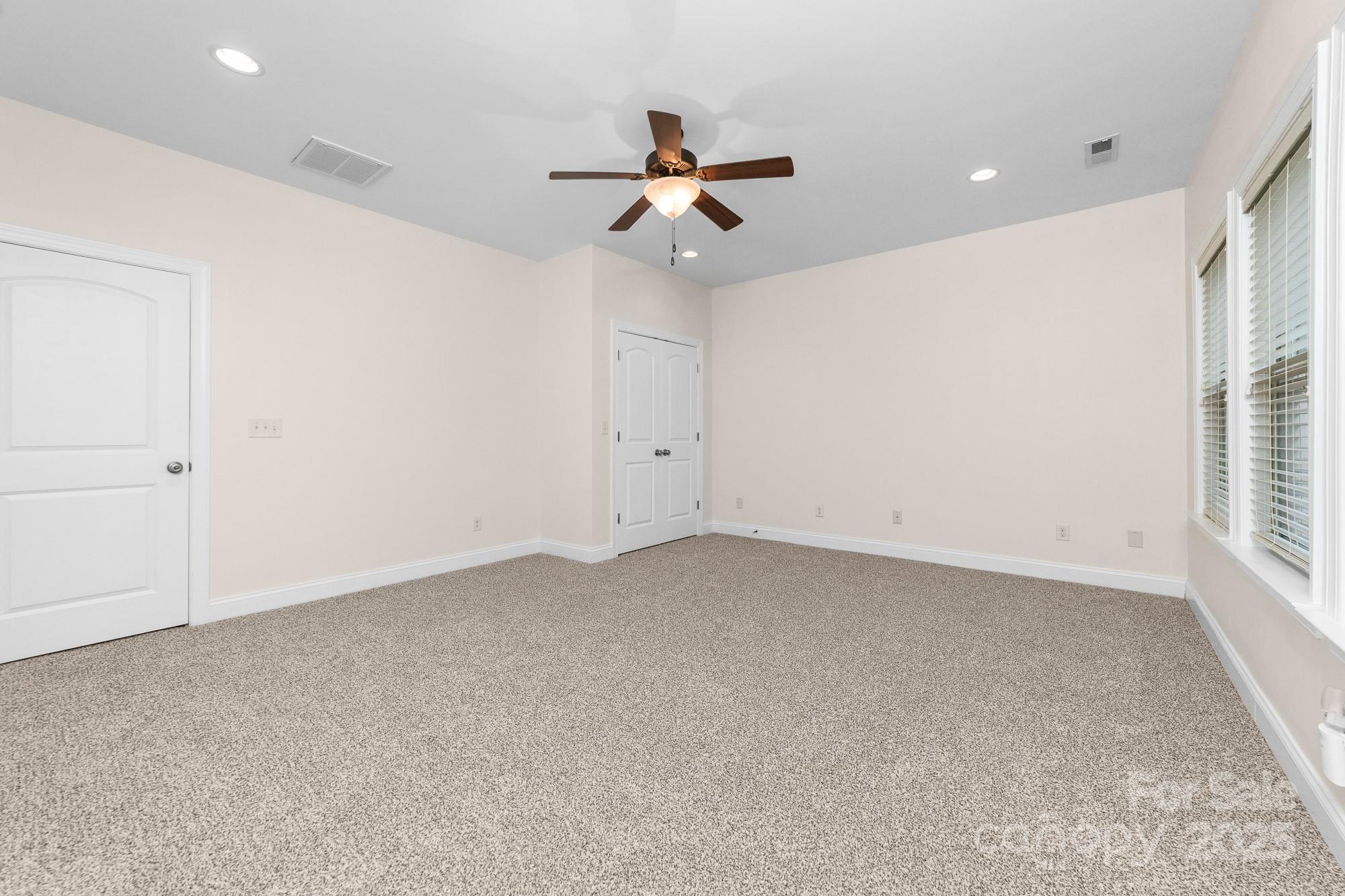 10321 Lemington Drive Property Photo 23