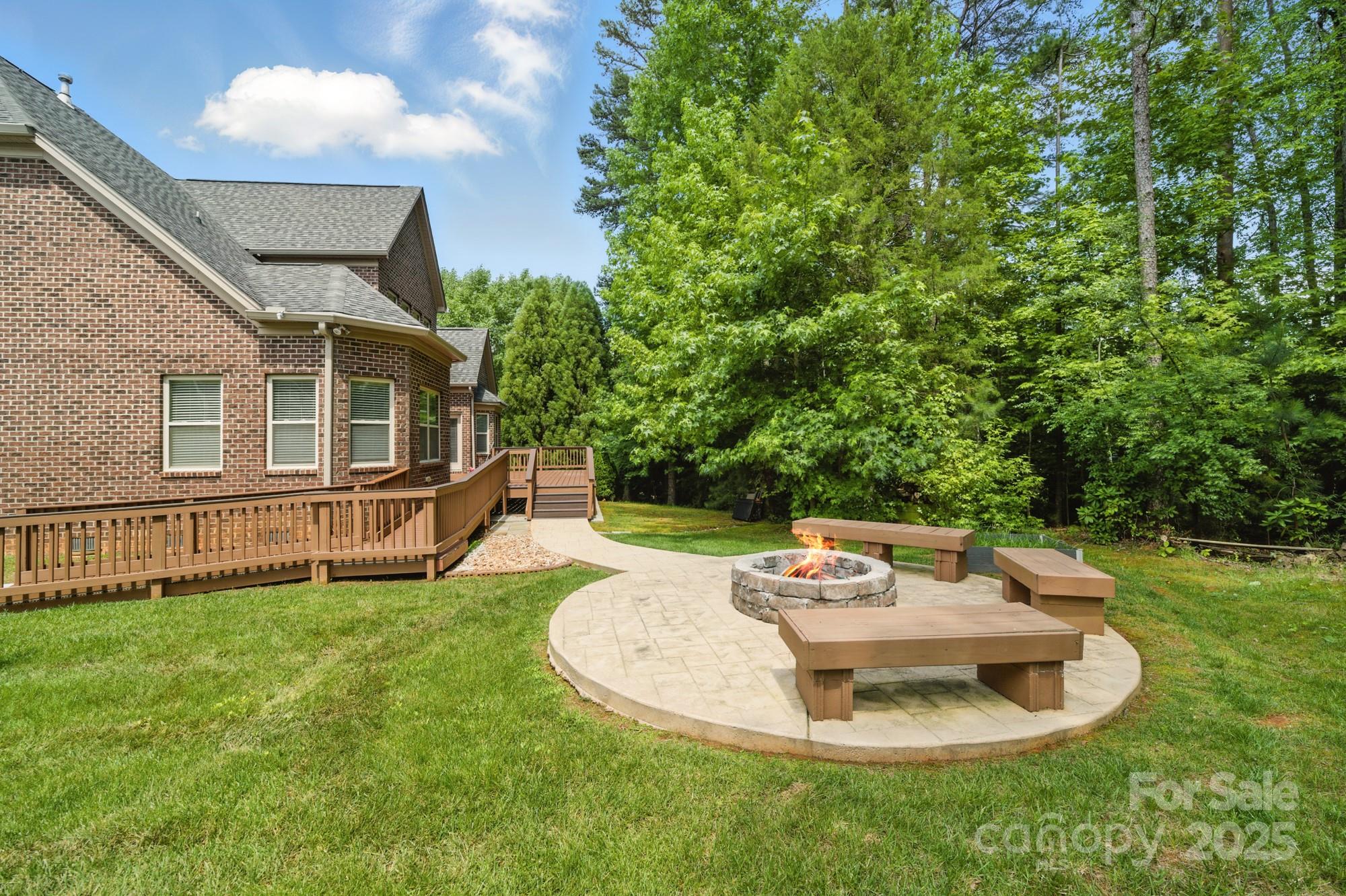 10321 Lemington Drive Property Photo 32