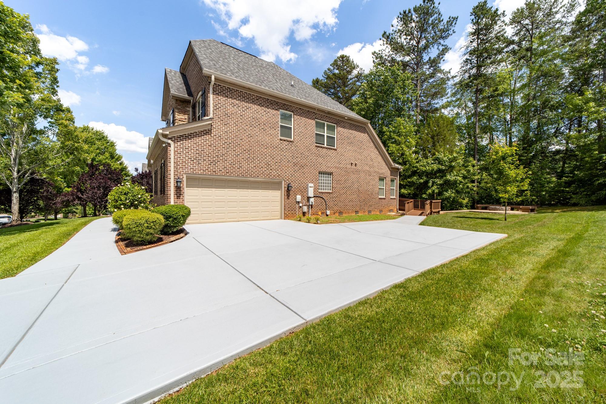 10321 Lemington Drive Property Photo 33