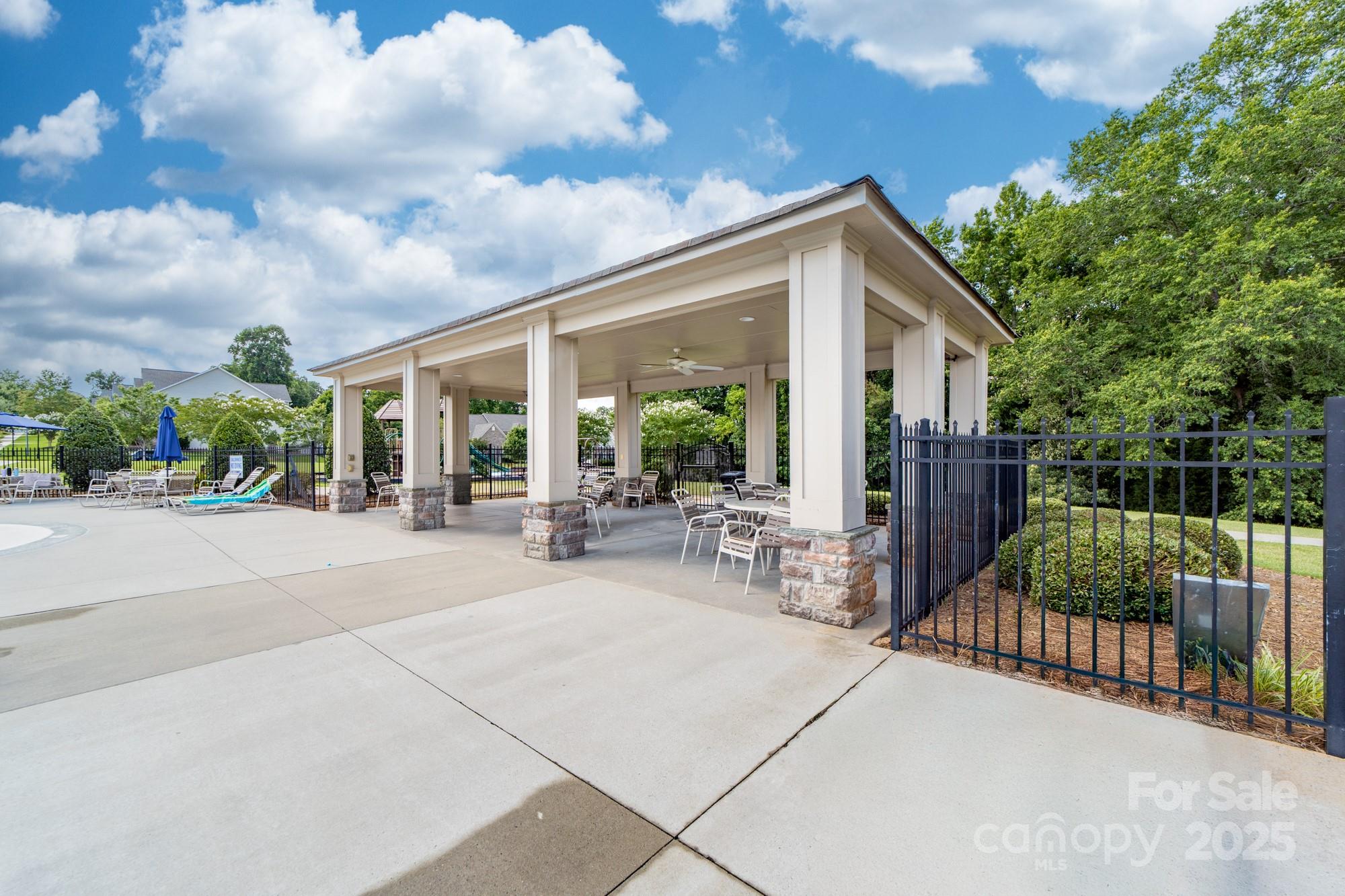 10321 Lemington Drive Property Photo 40