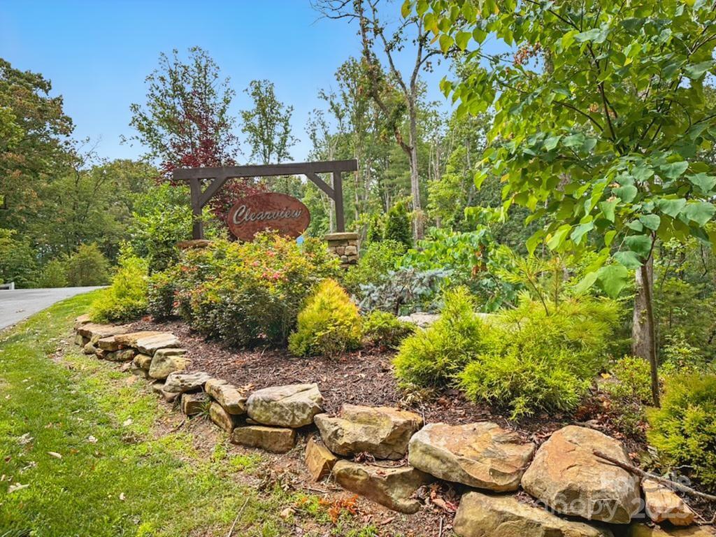 39 Ted Linn Drive Property Photo