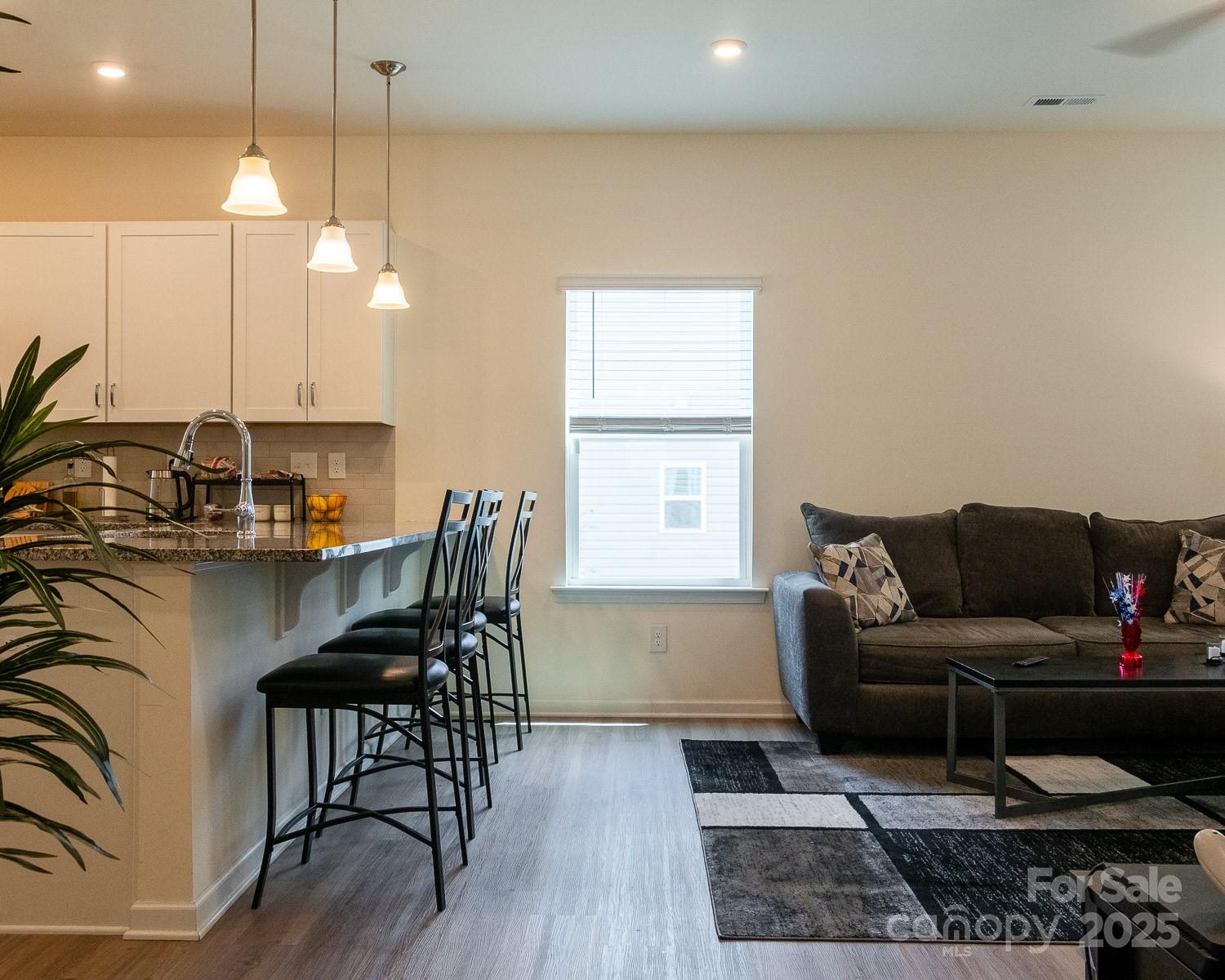 2921 Parkwest Drive Property Photo 12