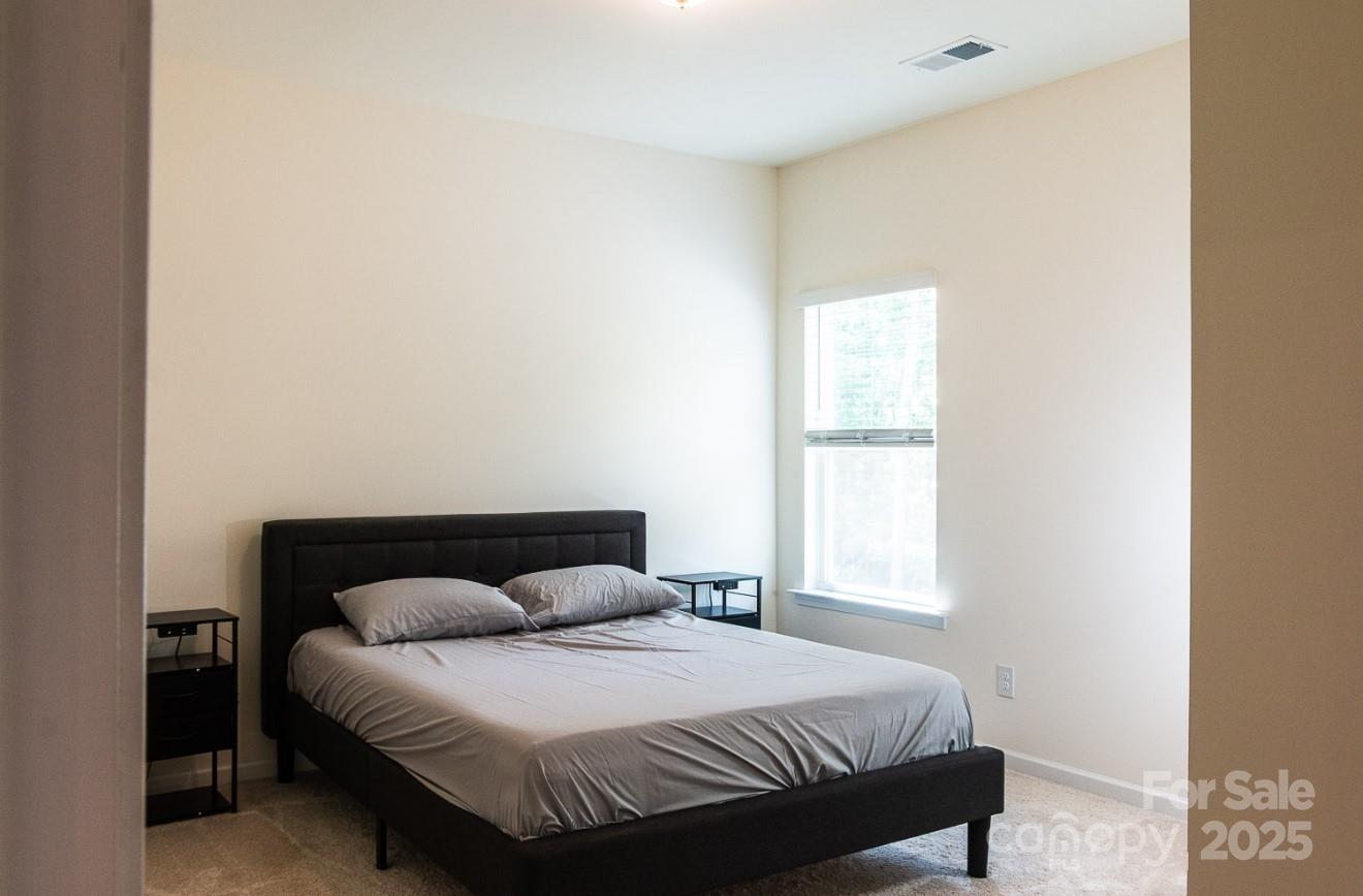 2921 Parkwest Drive Property Photo 35