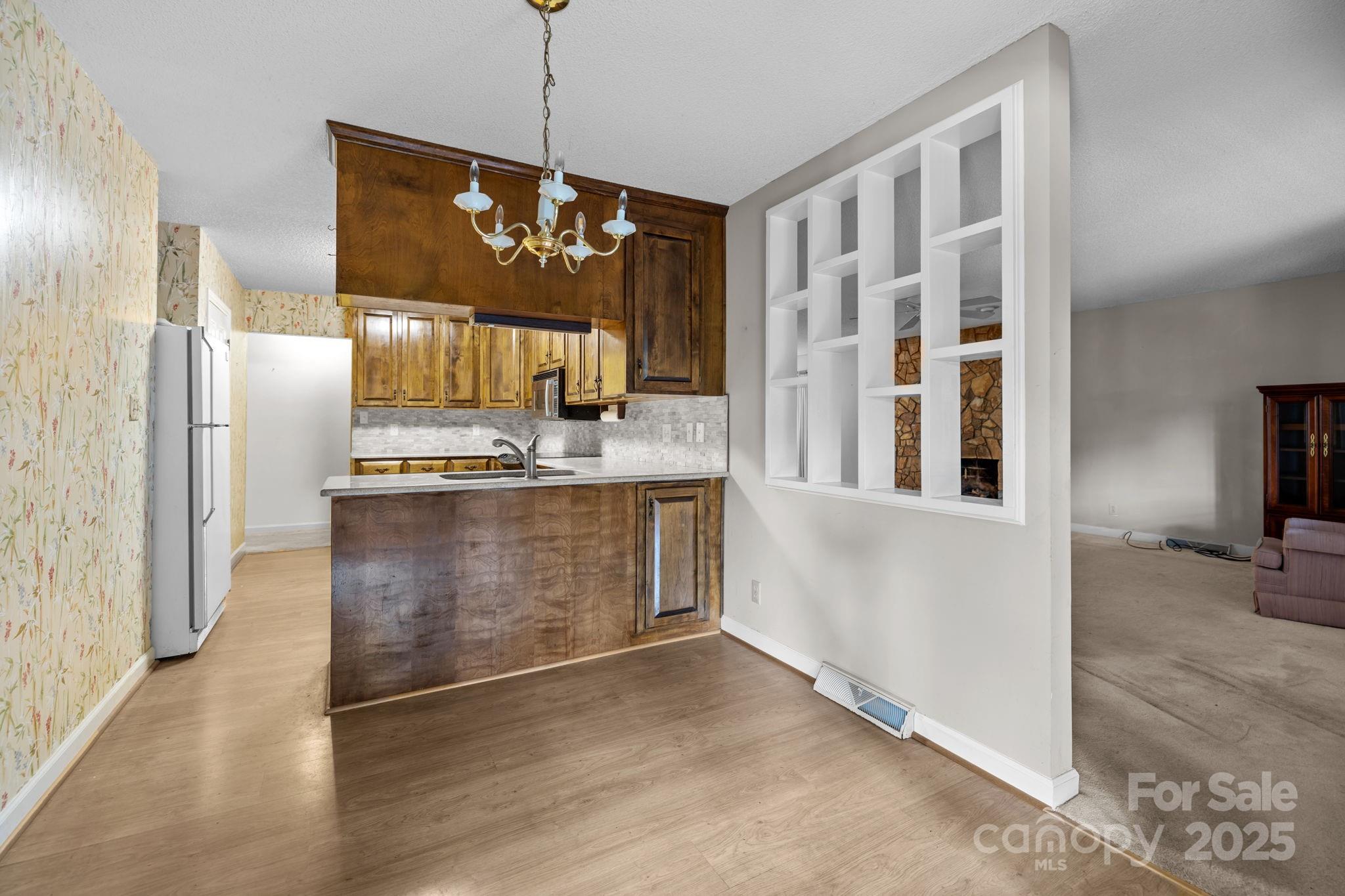 1465 Friar Road Property Photo 8